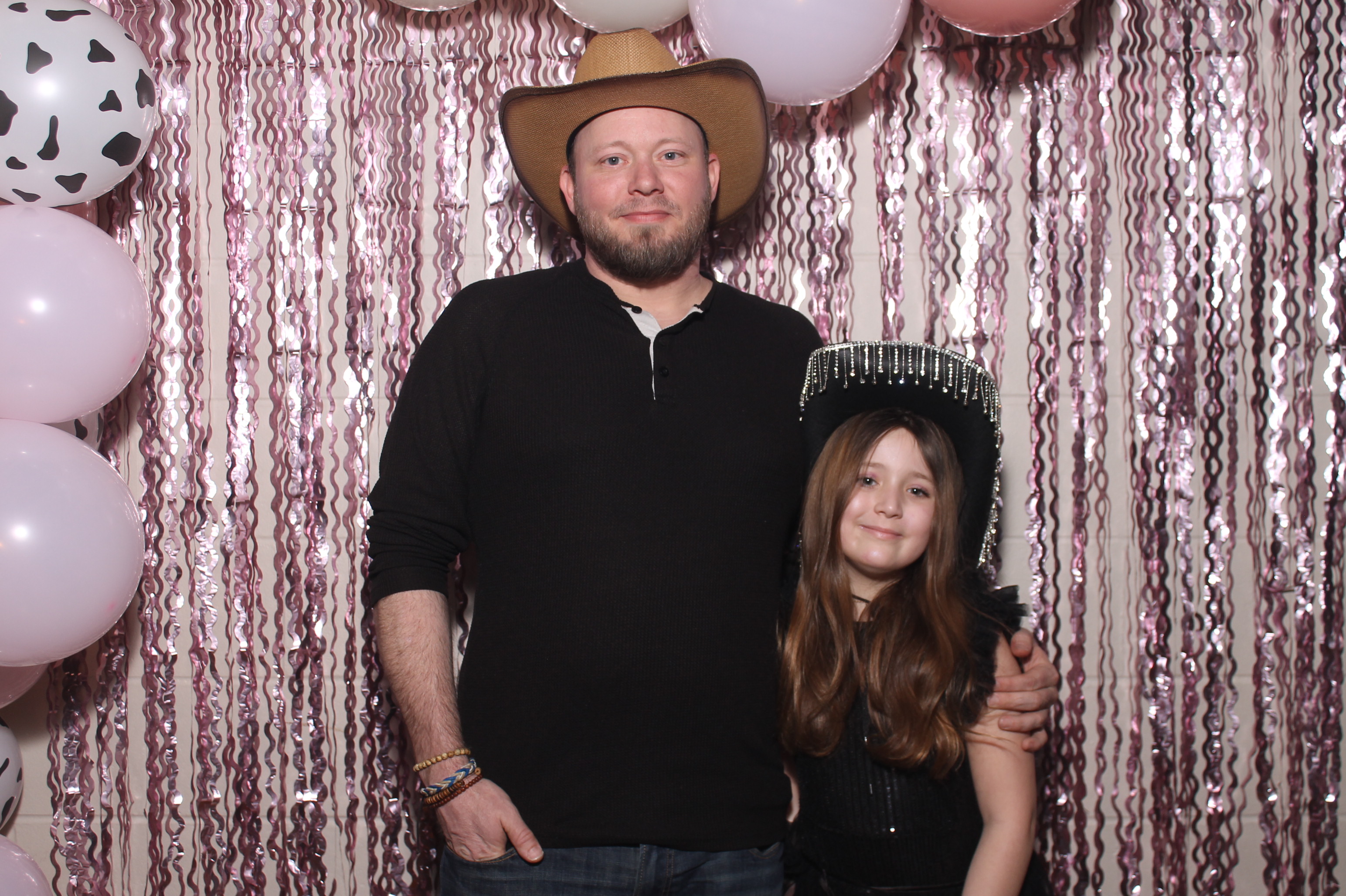 Queen of Peace Father Daughter Dance | View more photos from the event at gallery.photoboothcincy.com/u/PhotoBoothCincy/Queen-of-Peace-Father-Daughter-Dance