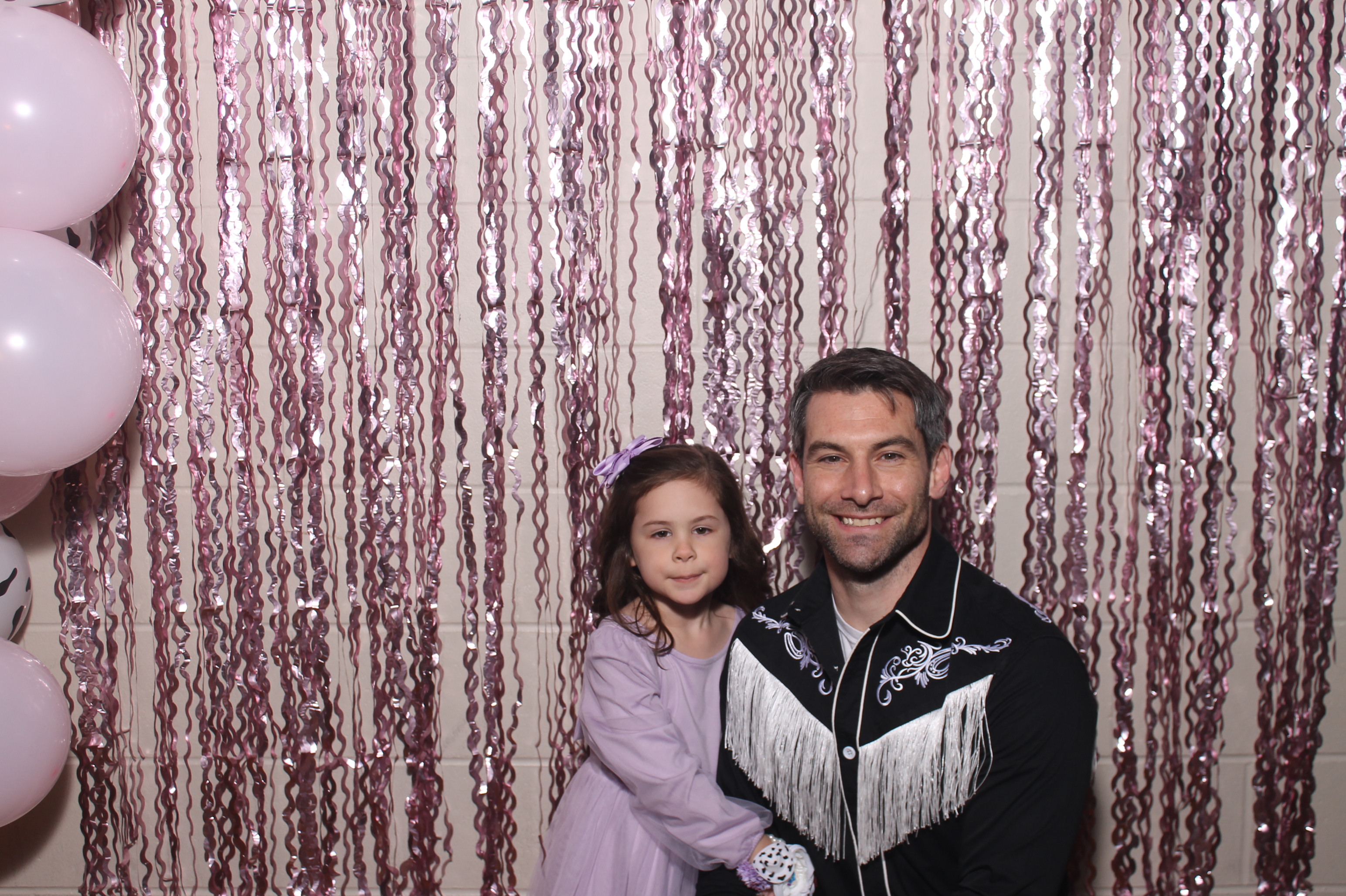 Queen of Peace Father Daughter Dance | View more photos from the event at gallery.photoboothcincy.com/u/PhotoBoothCincy/Queen-of-Peace-Father-Daughter-Dance