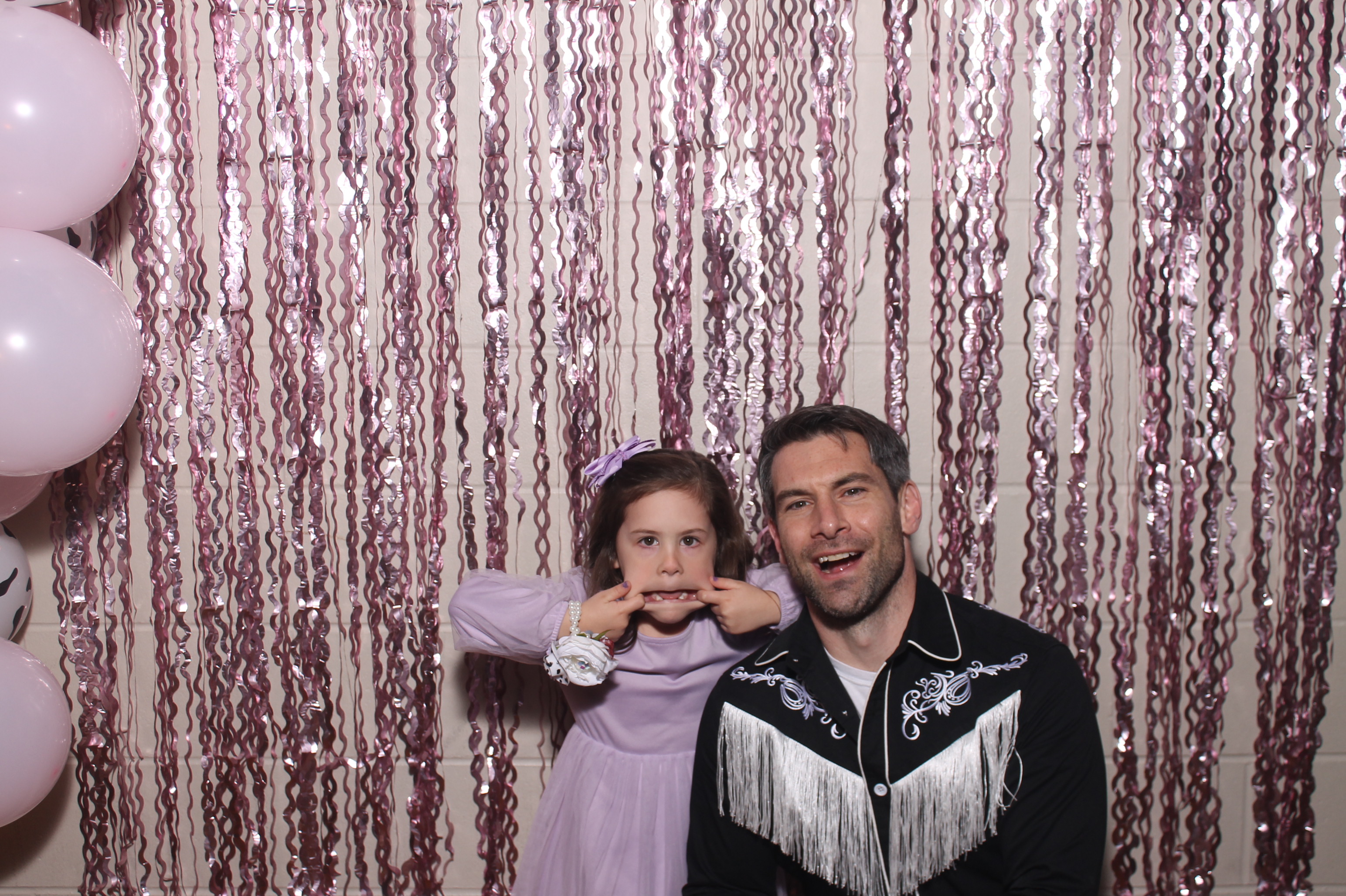 Queen of Peace Father Daughter Dance | View more photos from the event at gallery.photoboothcincy.com/u/PhotoBoothCincy/Queen-of-Peace-Father-Daughter-Dance