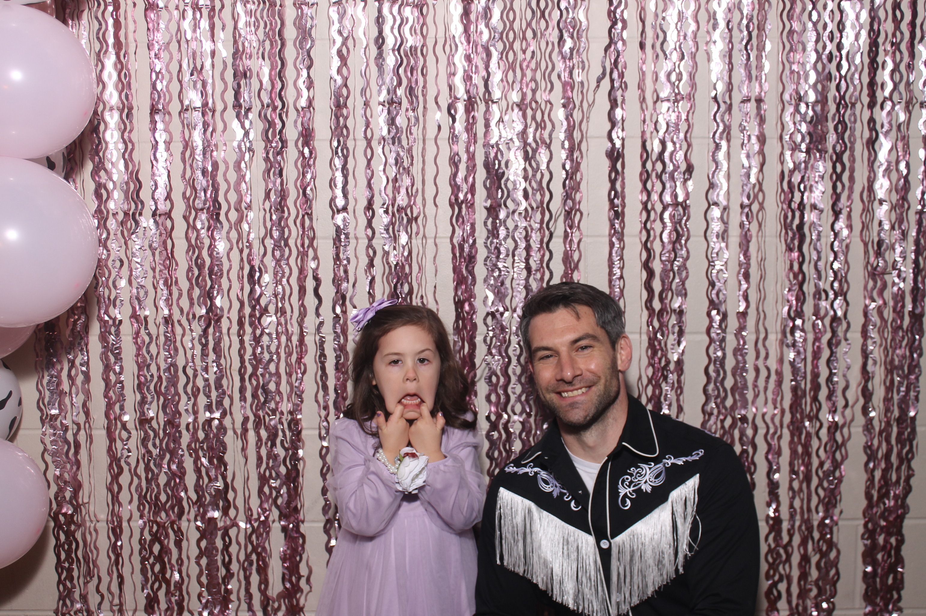 Queen of Peace Father Daughter Dance | View more photos from the event at gallery.photoboothcincy.com/u/PhotoBoothCincy/Queen-of-Peace-Father-Daughter-Dance