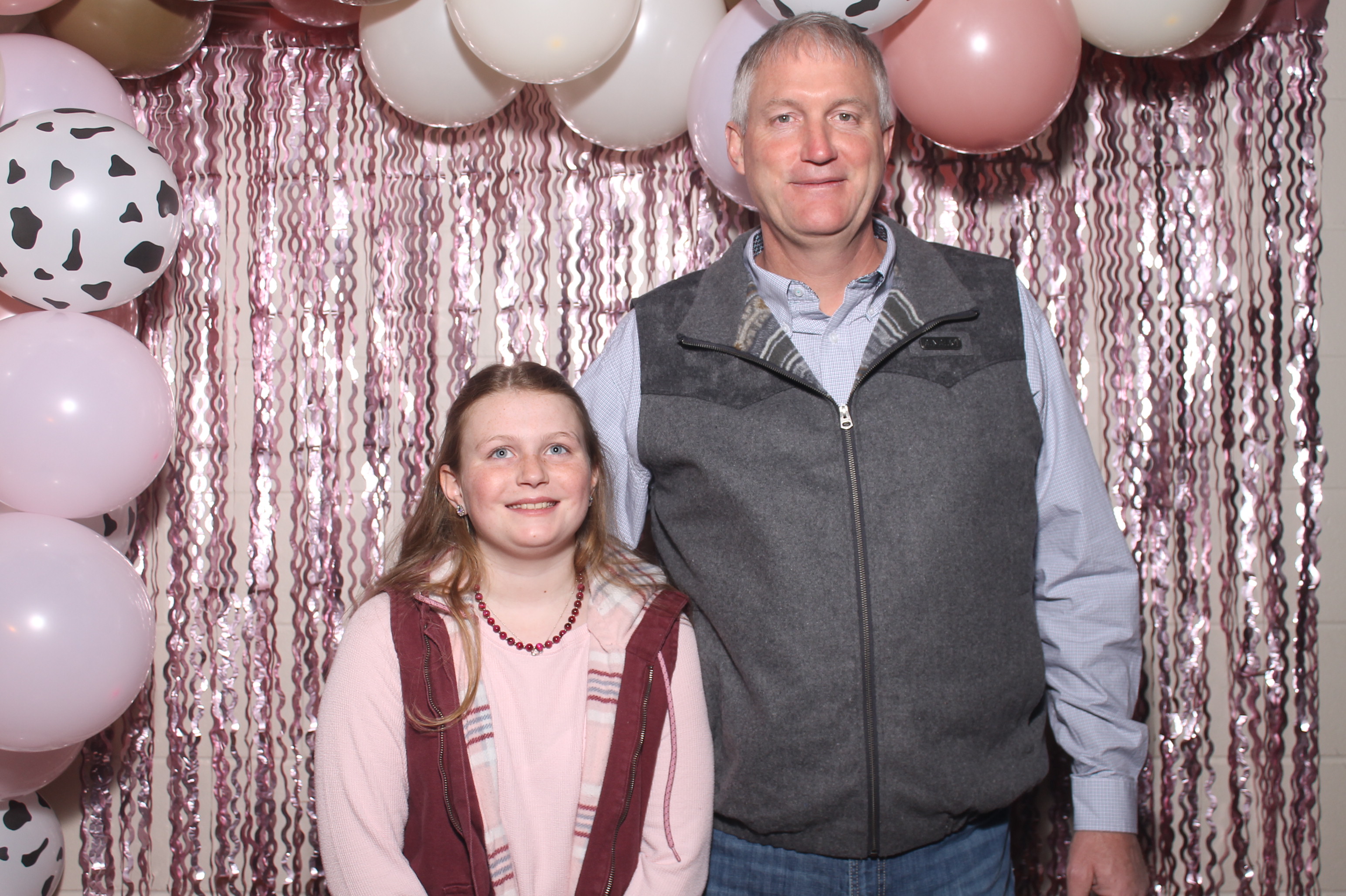 Queen of Peace Father Daughter Dance | View more photos from the event at gallery.photoboothcincy.com/u/PhotoBoothCincy/Queen-of-Peace-Father-Daughter-Dance