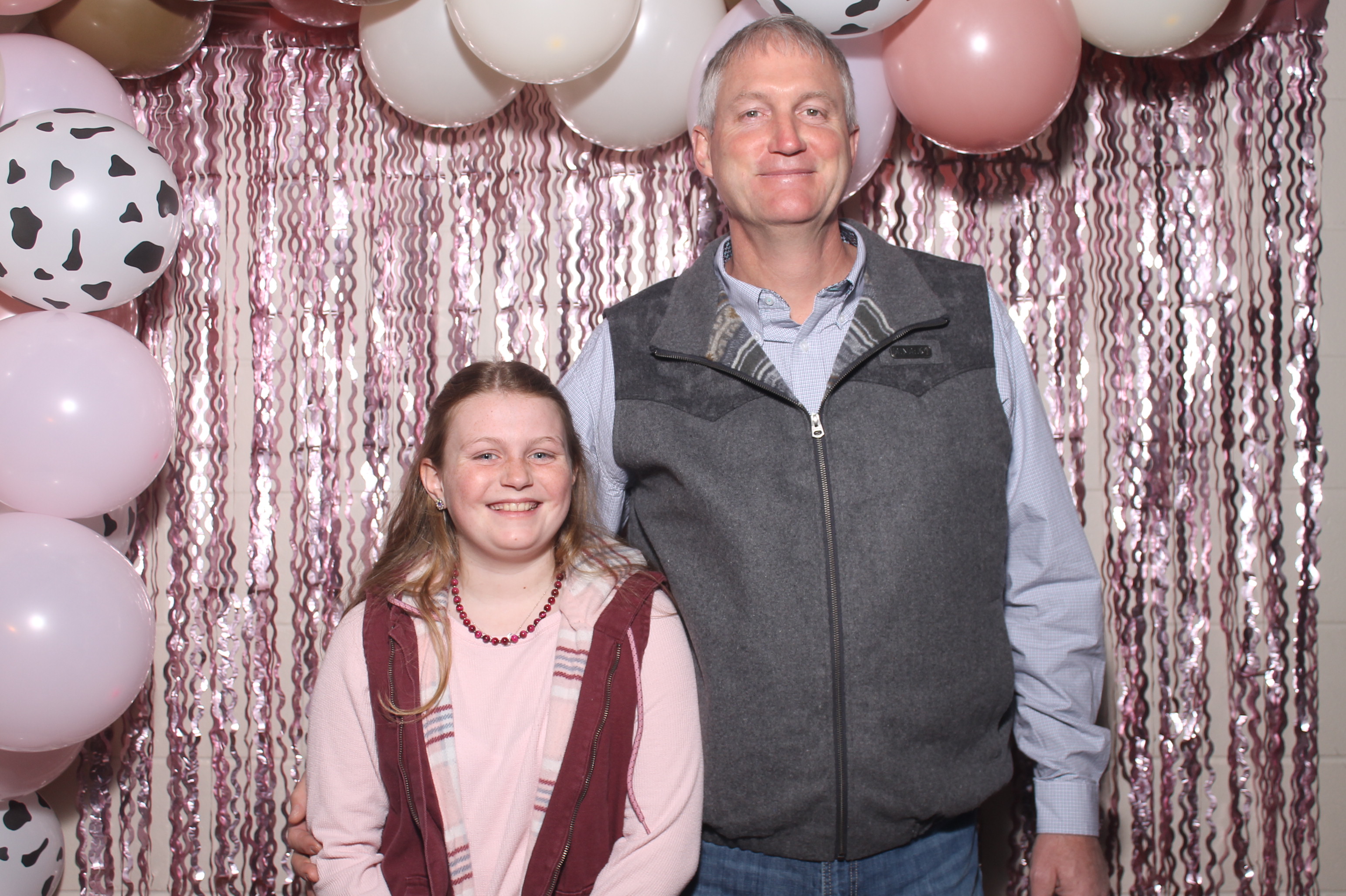 Queen of Peace Father Daughter Dance | View more photos from the event at gallery.photoboothcincy.com/u/PhotoBoothCincy/Queen-of-Peace-Father-Daughter-Dance