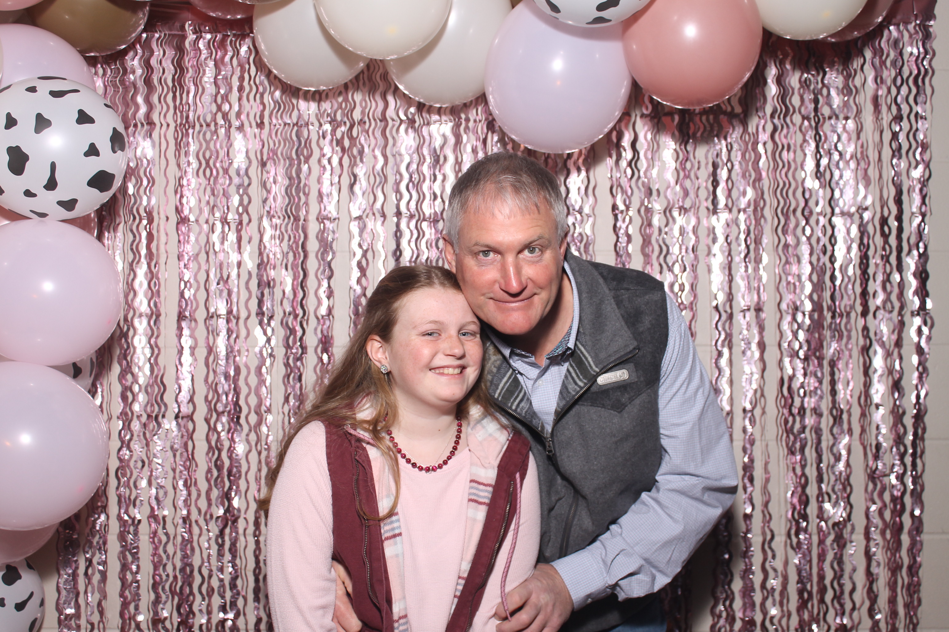 Queen of Peace Father Daughter Dance | View more photos from the event at gallery.photoboothcincy.com/u/PhotoBoothCincy/Queen-of-Peace-Father-Daughter-Dance