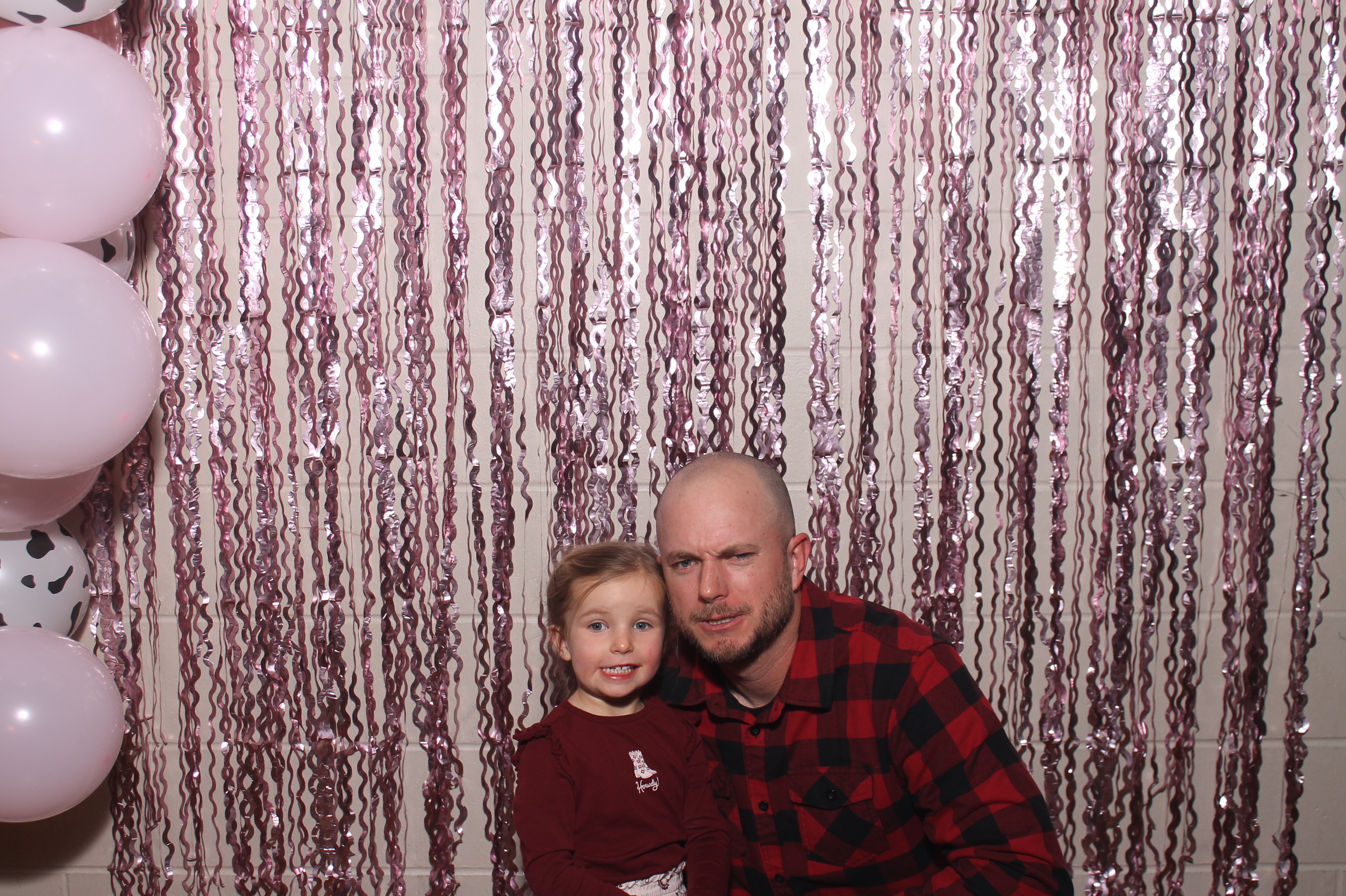 Queen of Peace Father Daughter Dance | View more photos from the event at gallery.photoboothcincy.com/u/PhotoBoothCincy/Queen-of-Peace-Father-Daughter-Dance