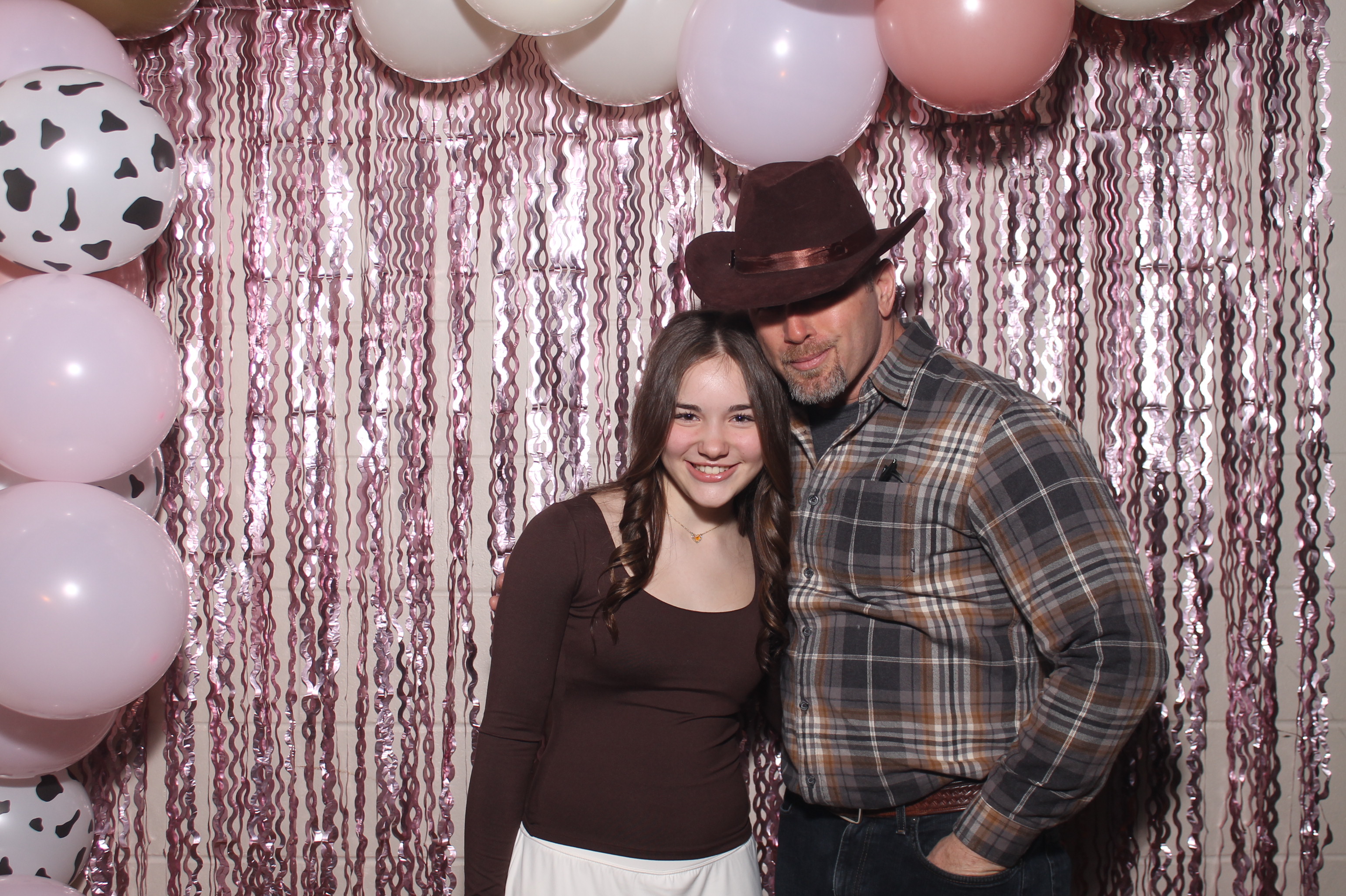 Queen of Peace Father Daughter Dance | View more photos from the event at gallery.photoboothcincy.com/u/PhotoBoothCincy/Queen-of-Peace-Father-Daughter-Dance