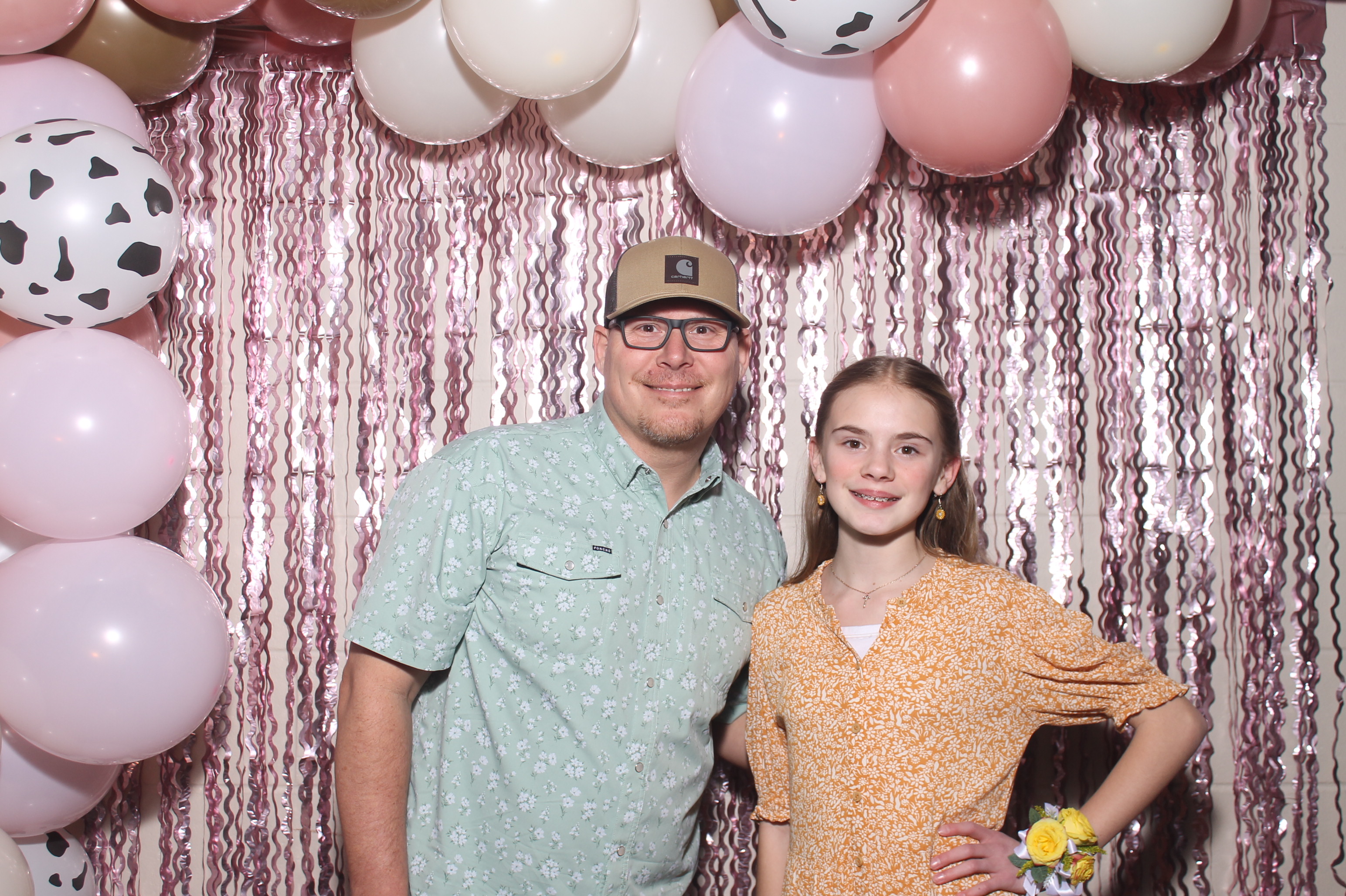 Queen of Peace Father Daughter Dance | View more photos from the event at gallery.photoboothcincy.com/u/PhotoBoothCincy/Queen-of-Peace-Father-Daughter-Dance