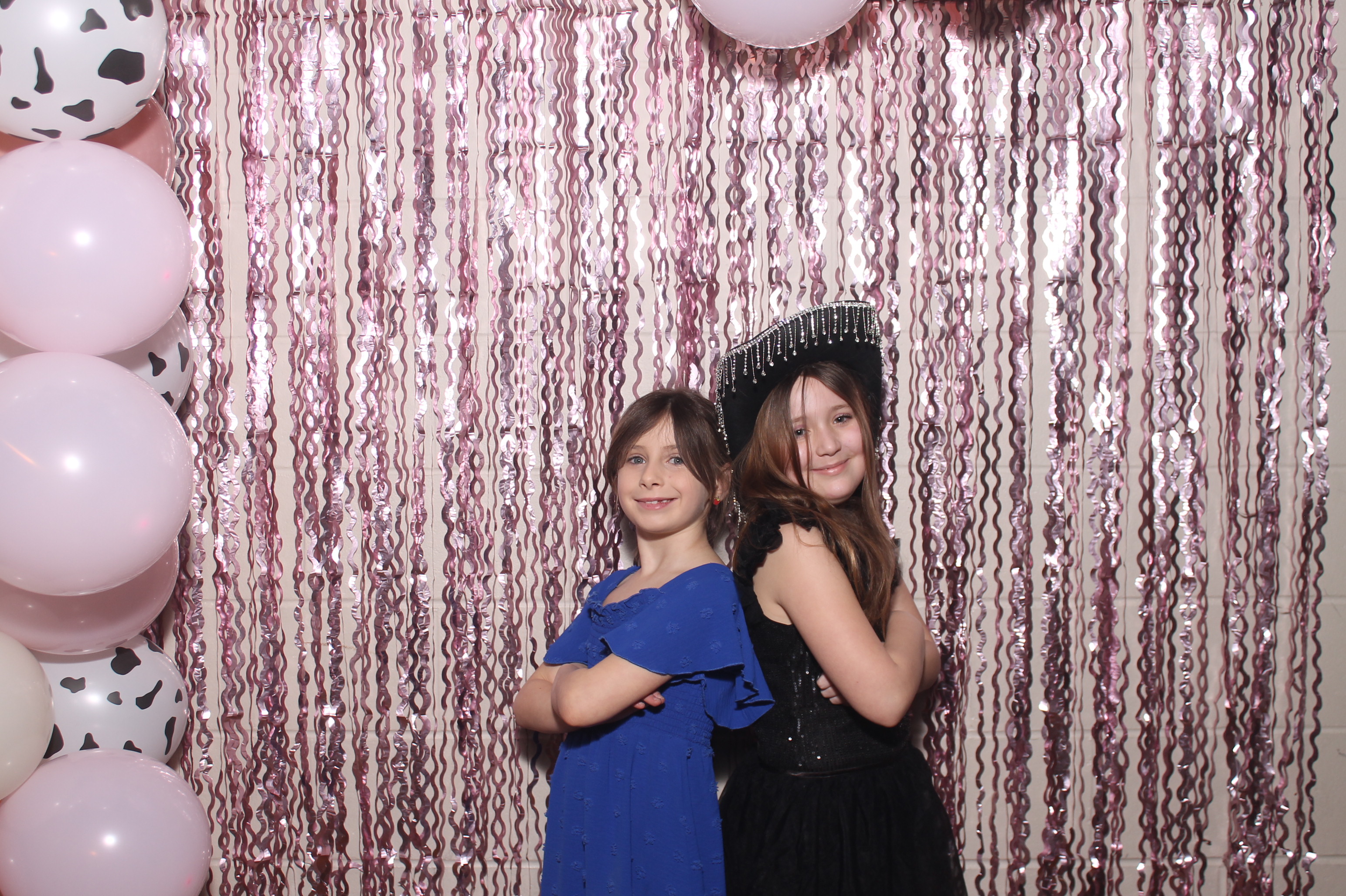 Queen of Peace Father Daughter Dance | View more photos from the event at gallery.photoboothcincy.com/u/PhotoBoothCincy/Queen-of-Peace-Father-Daughter-Dance