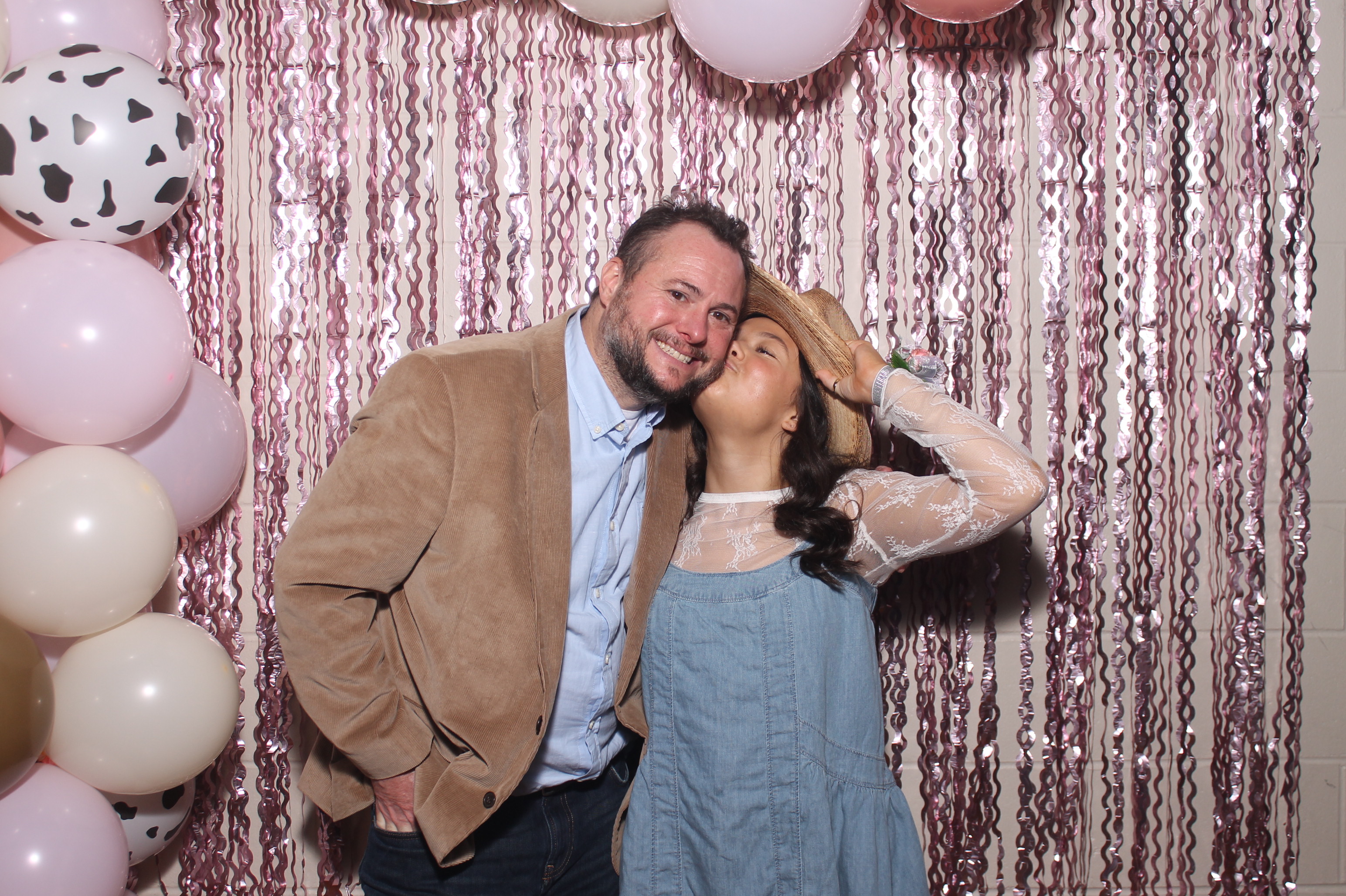 Queen of Peace Father Daughter Dance | View more photos from the event at gallery.photoboothcincy.com/u/PhotoBoothCincy/Queen-of-Peace-Father-Daughter-Dance