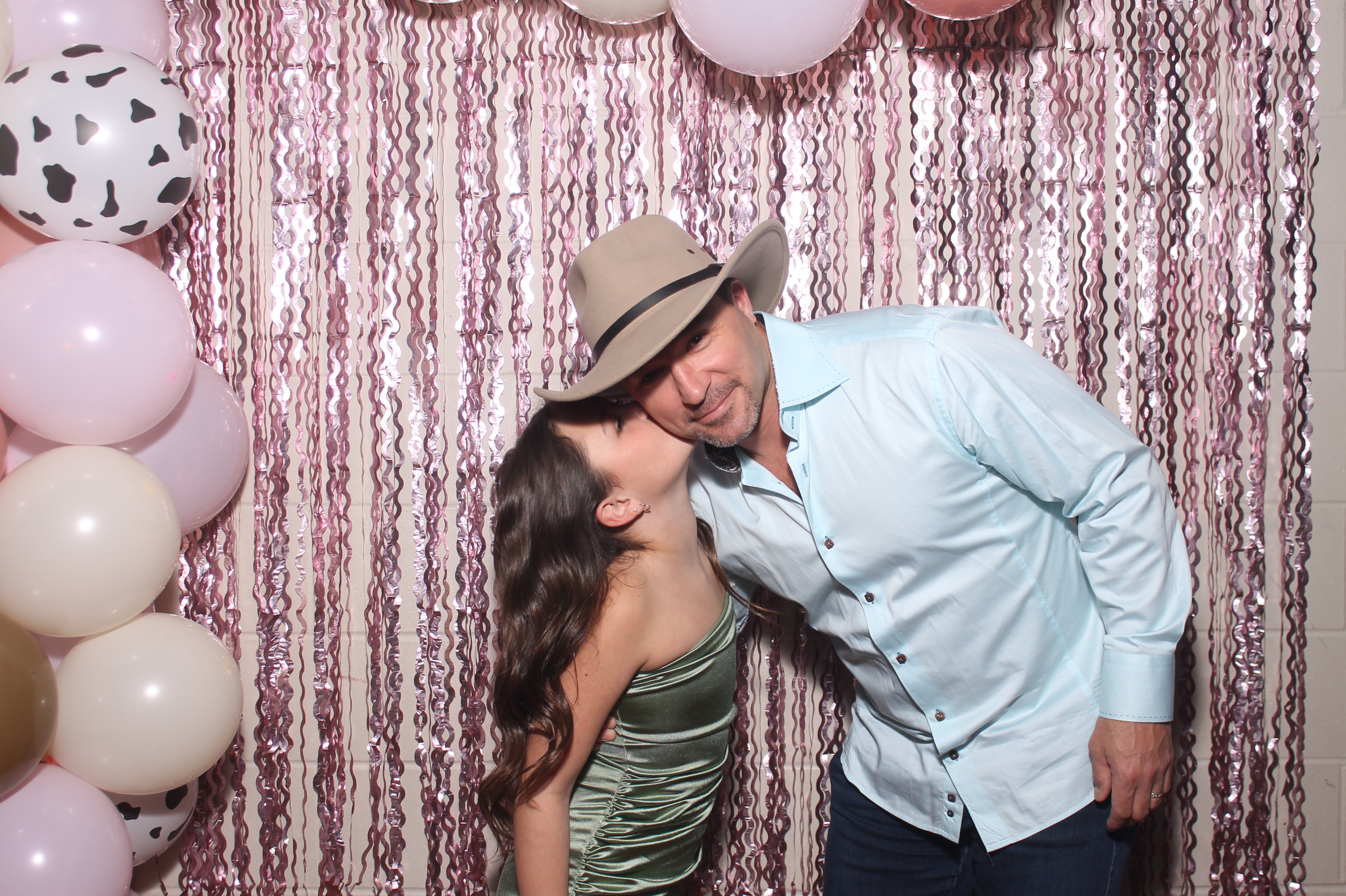 Queen of Peace Father Daughter Dance | View more photos from the event at gallery.photoboothcincy.com/u/PhotoBoothCincy/Queen-of-Peace-Father-Daughter-Dance
