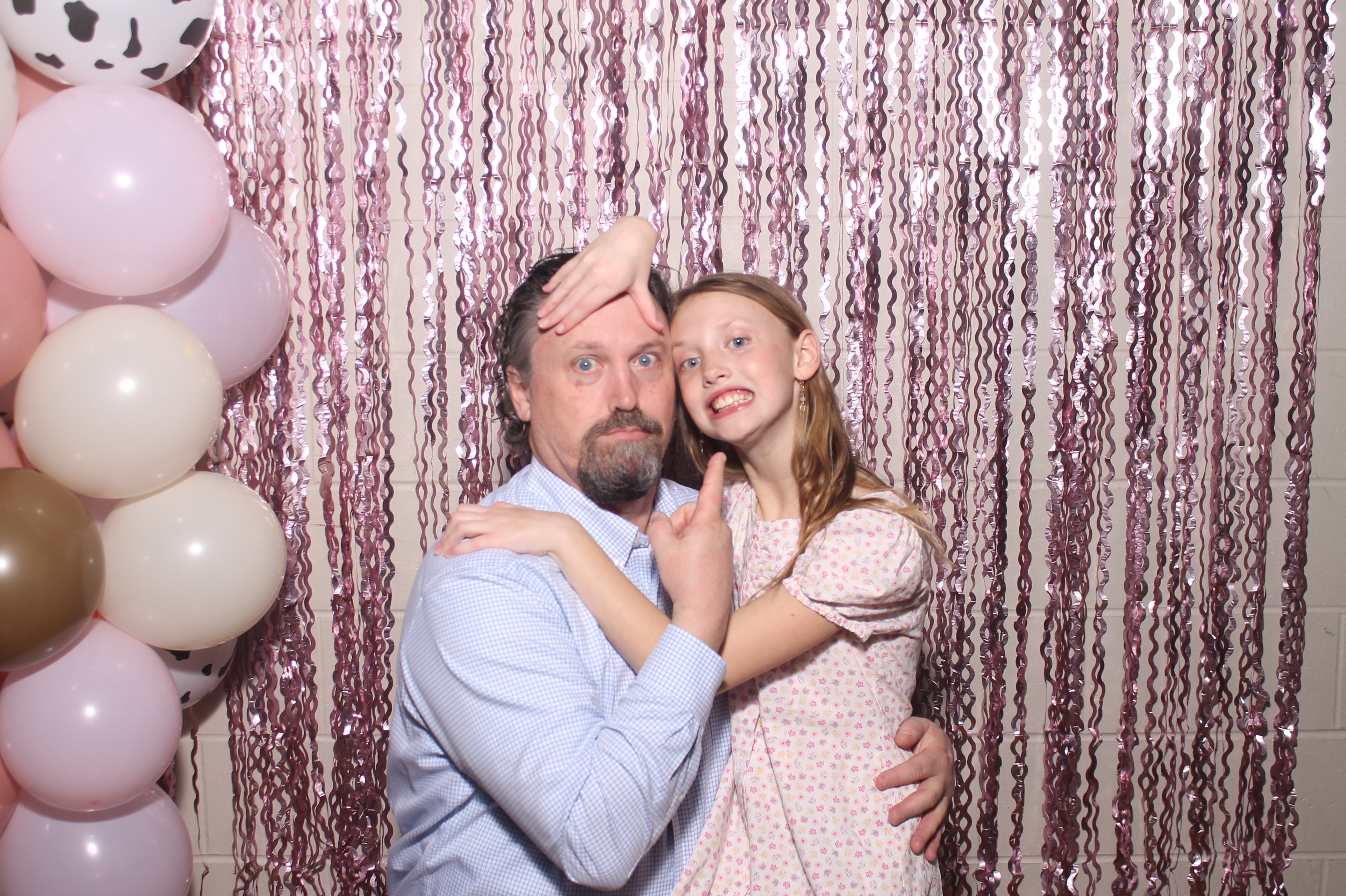 Queen of Peace Father Daughter Dance | View more photos from the event at gallery.photoboothcincy.com/u/PhotoBoothCincy/Queen-of-Peace-Father-Daughter-Dance