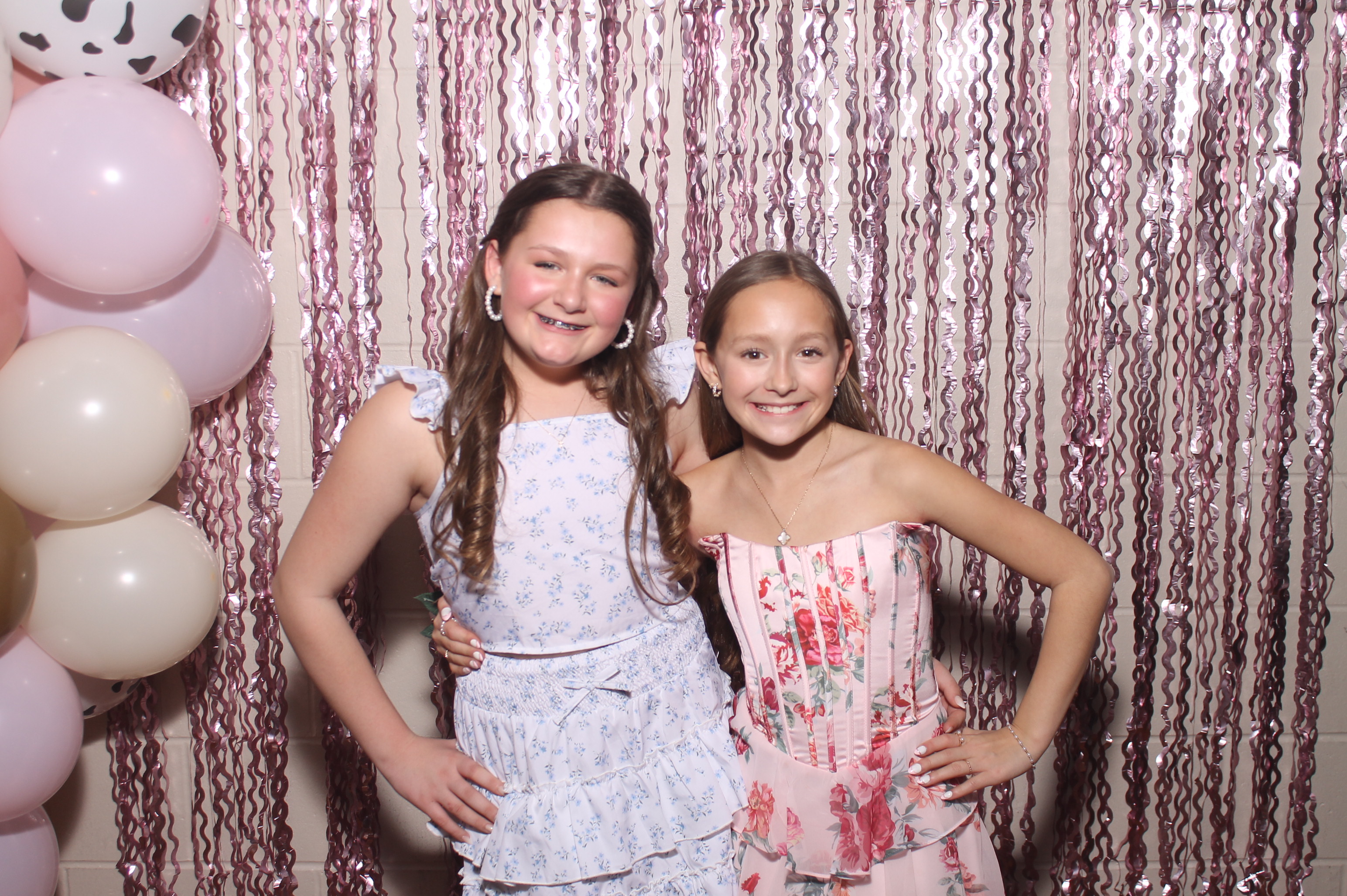 Queen of Peace Father Daughter Dance | View more photos from the event at gallery.photoboothcincy.com/u/PhotoBoothCincy/Queen-of-Peace-Father-Daughter-Dance