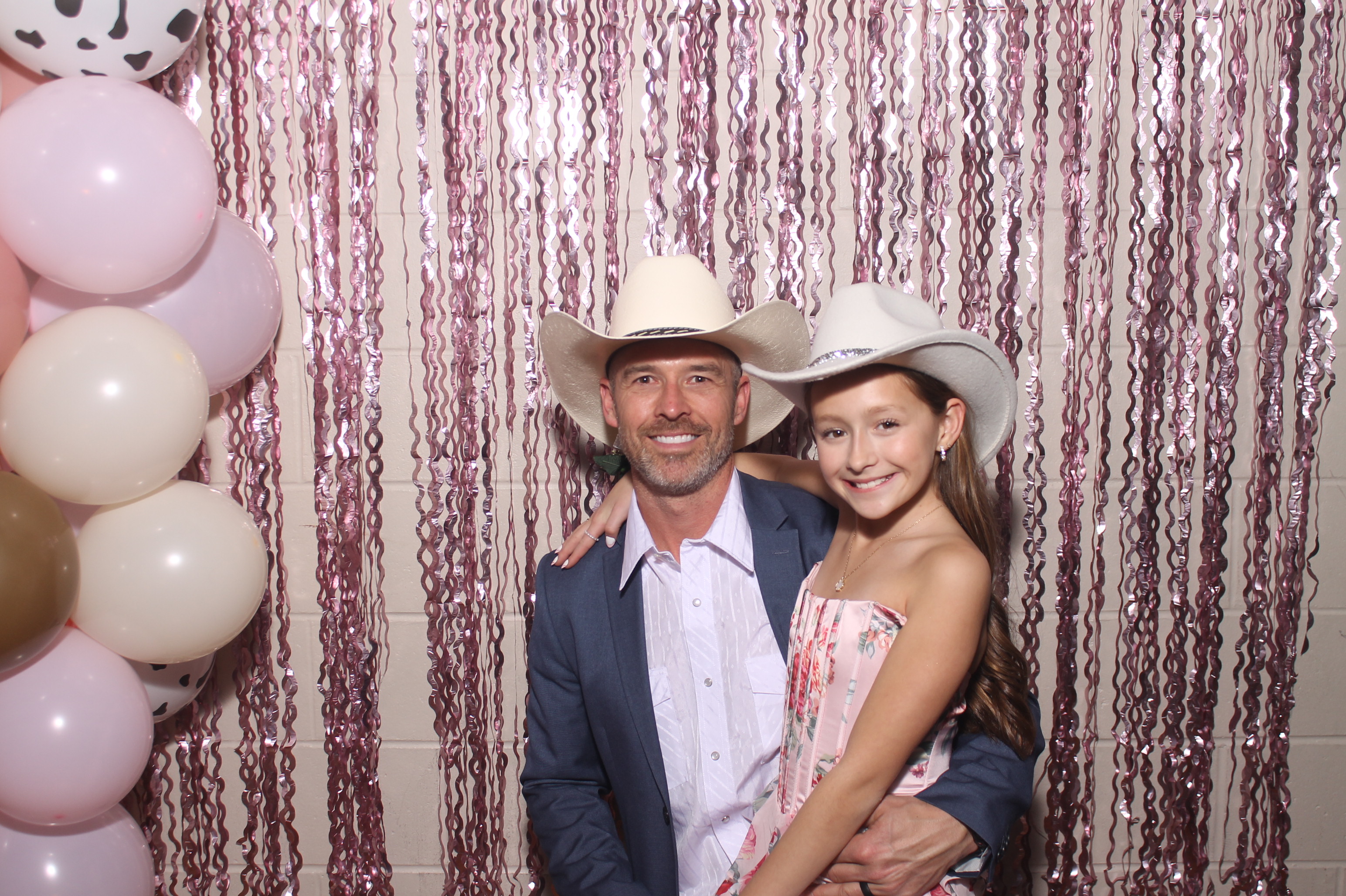 Queen of Peace Father Daughter Dance | View more photos from the event at gallery.photoboothcincy.com/u/PhotoBoothCincy/Queen-of-Peace-Father-Daughter-Dance