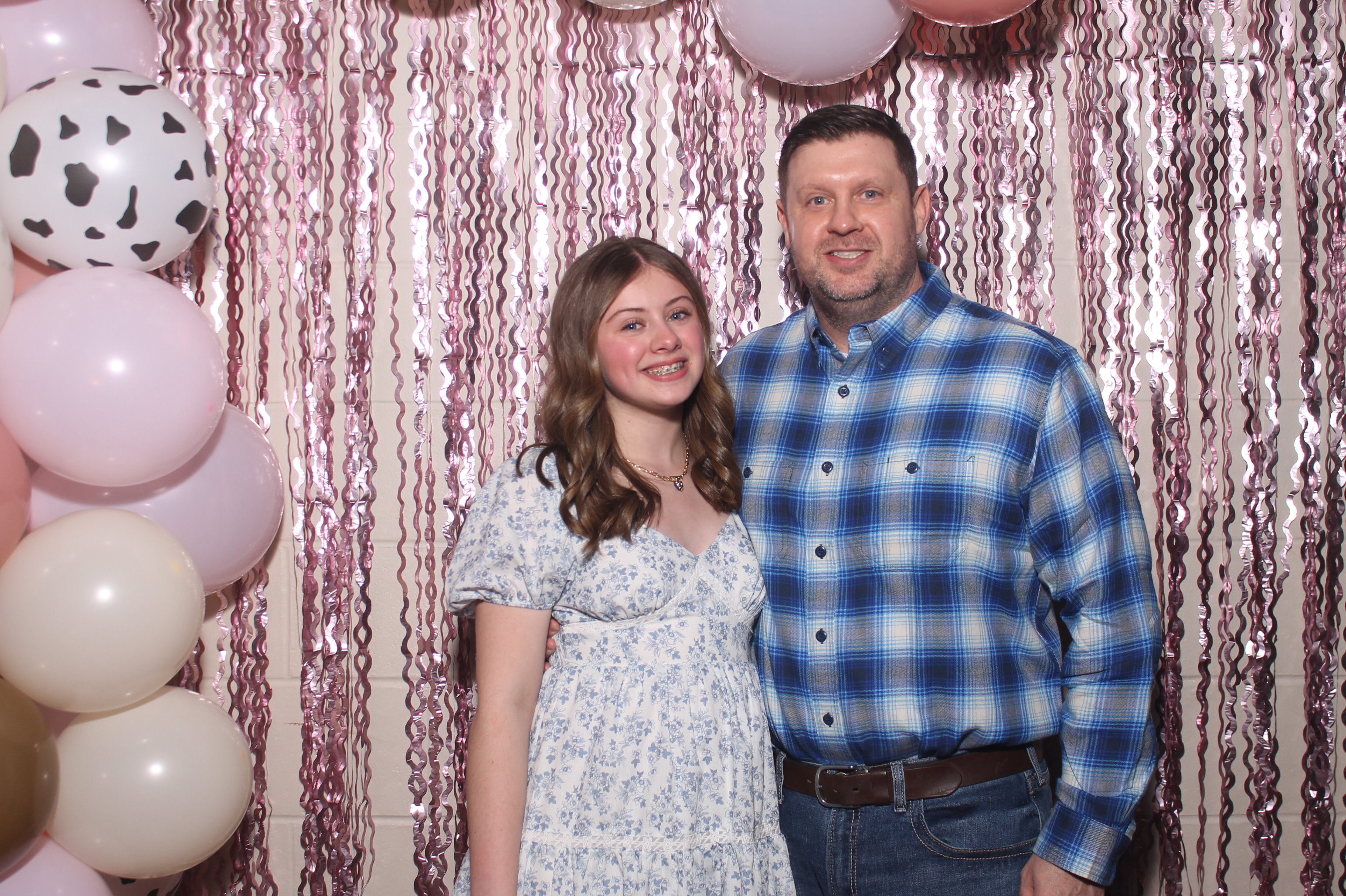 Queen of Peace Father Daughter Dance | View more photos from the event at gallery.photoboothcincy.com/u/PhotoBoothCincy/Queen-of-Peace-Father-Daughter-Dance
