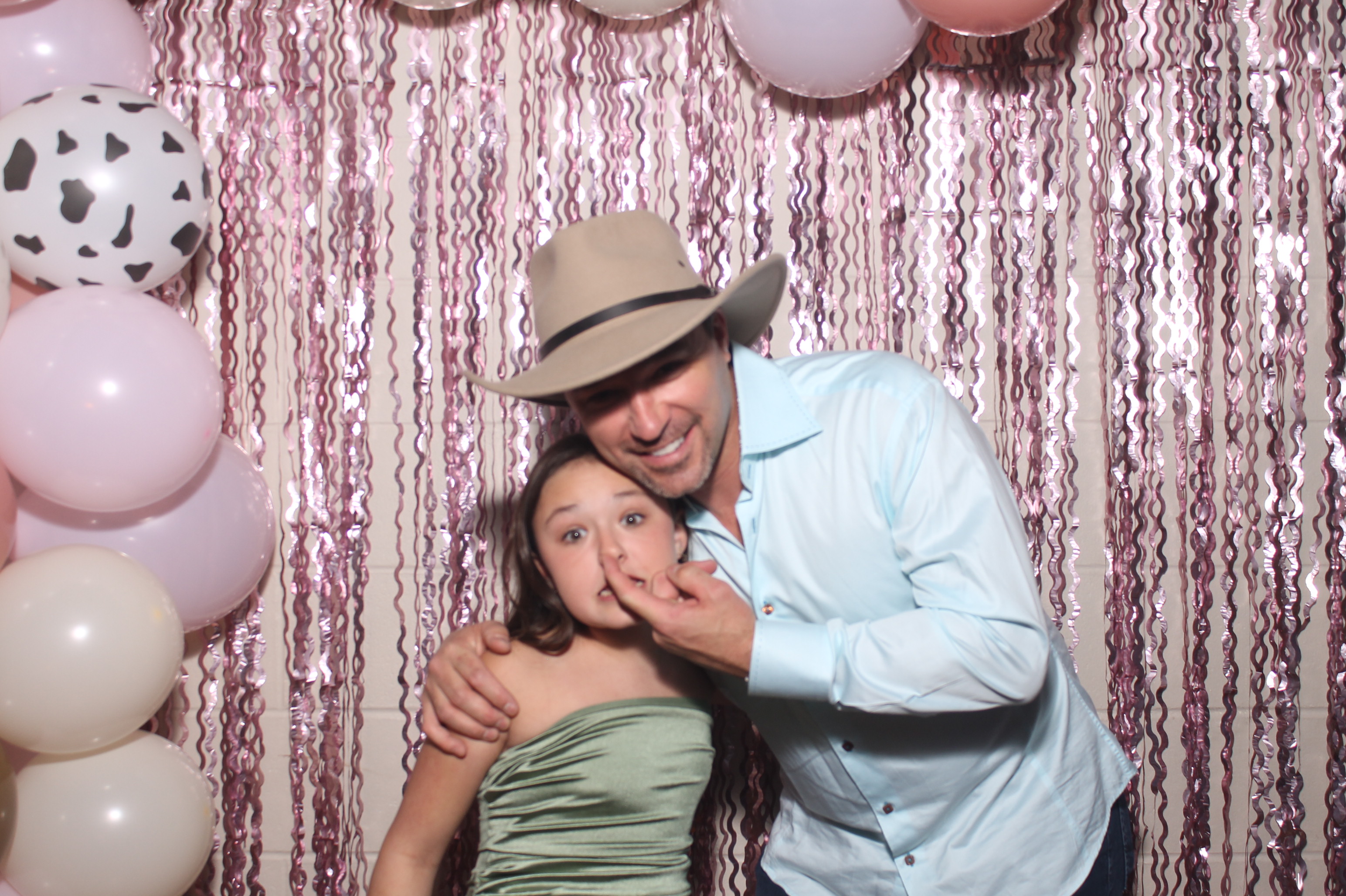 Queen of Peace Father Daughter Dance | View more photos from the event at gallery.photoboothcincy.com/u/PhotoBoothCincy/Queen-of-Peace-Father-Daughter-Dance