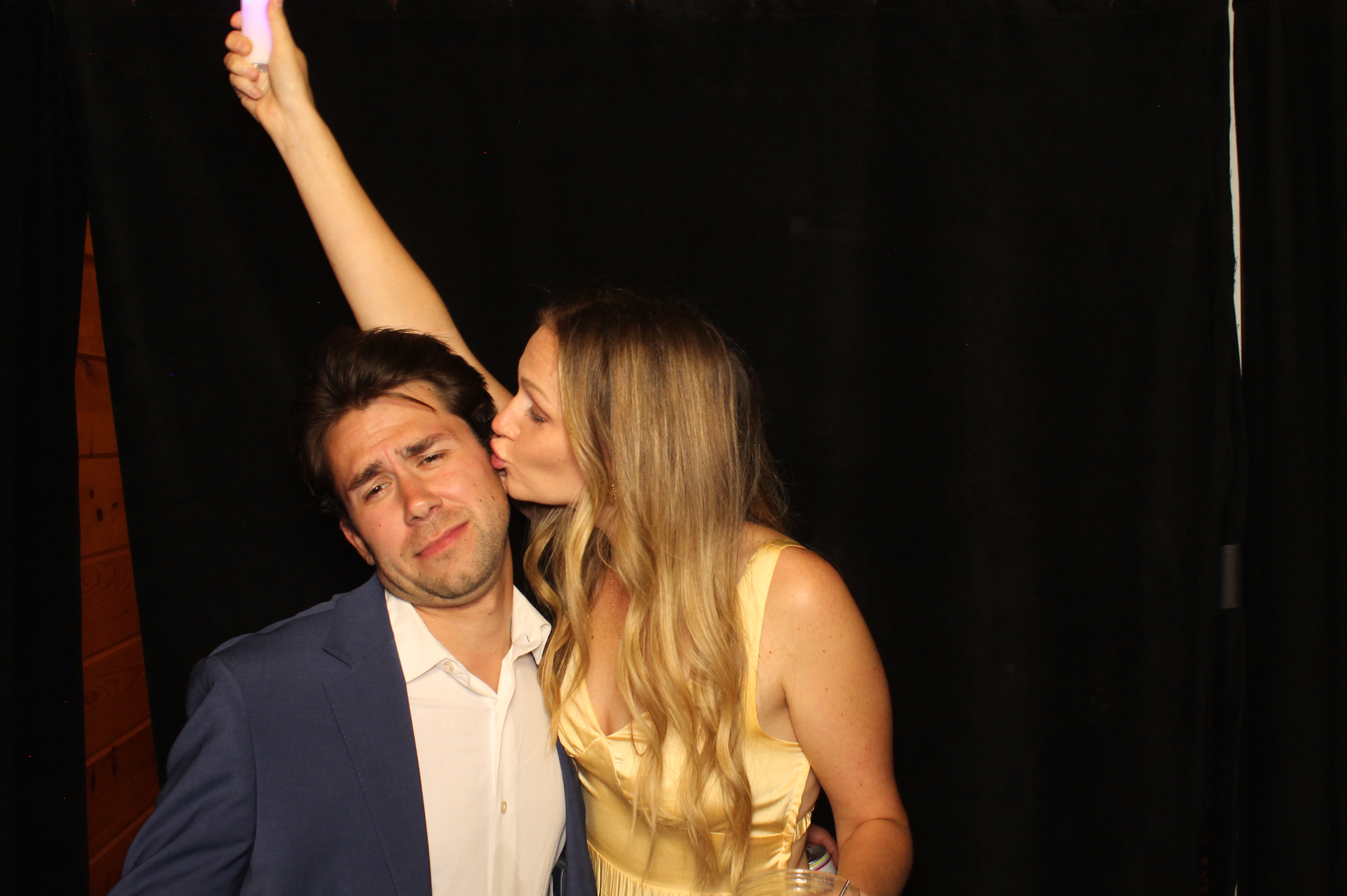 Rachel & Austin | View more photos from the event at gallery.photoboothcincy.com/u/PhotoBoothCincy/Rachel-Austin