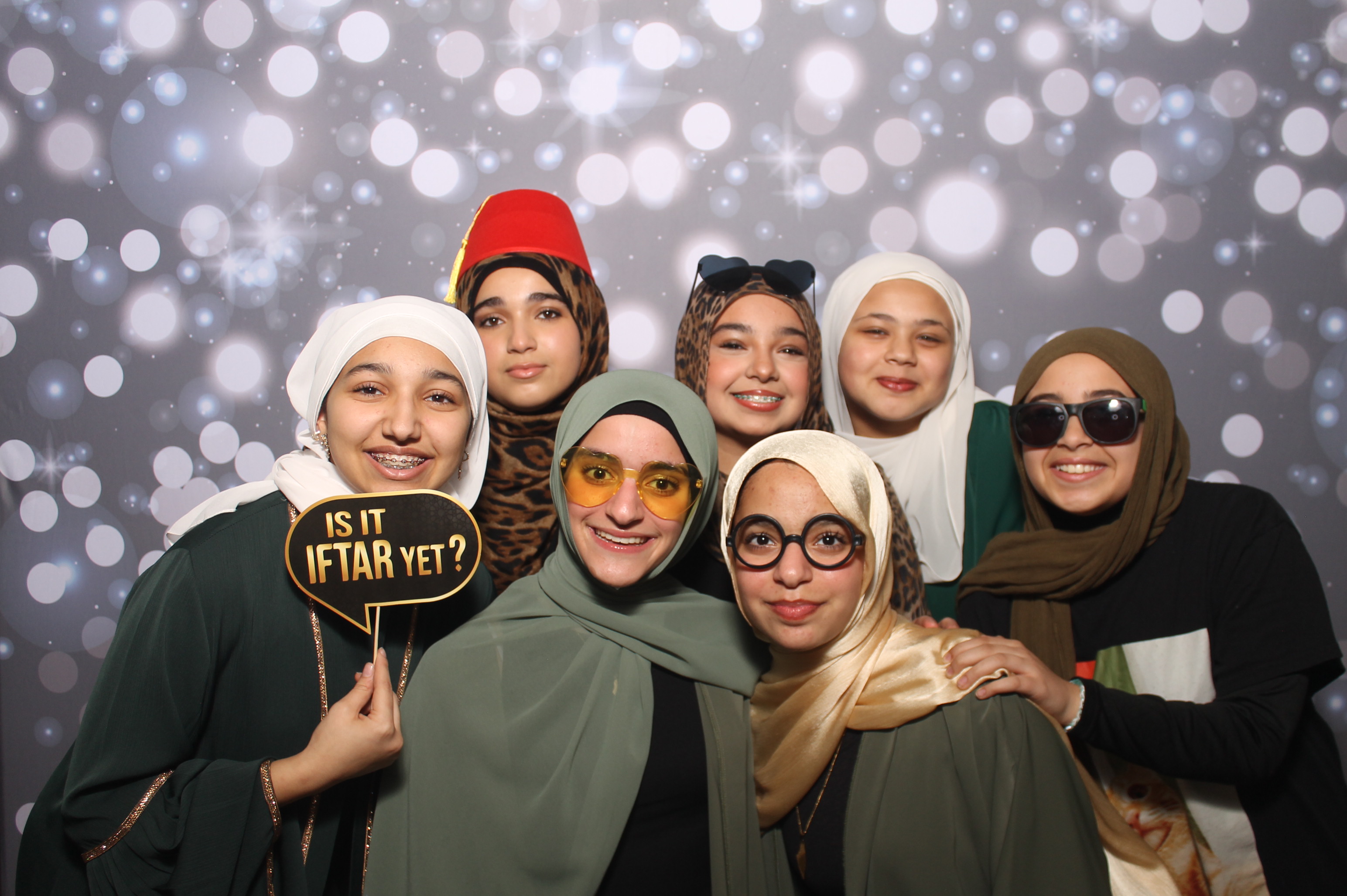 Ramadan Celebration 2026 | View more photos from the event at gallery.photoboothcincy.com/u/PhotoBoothCincy/Ramadan-Celebration-2026
