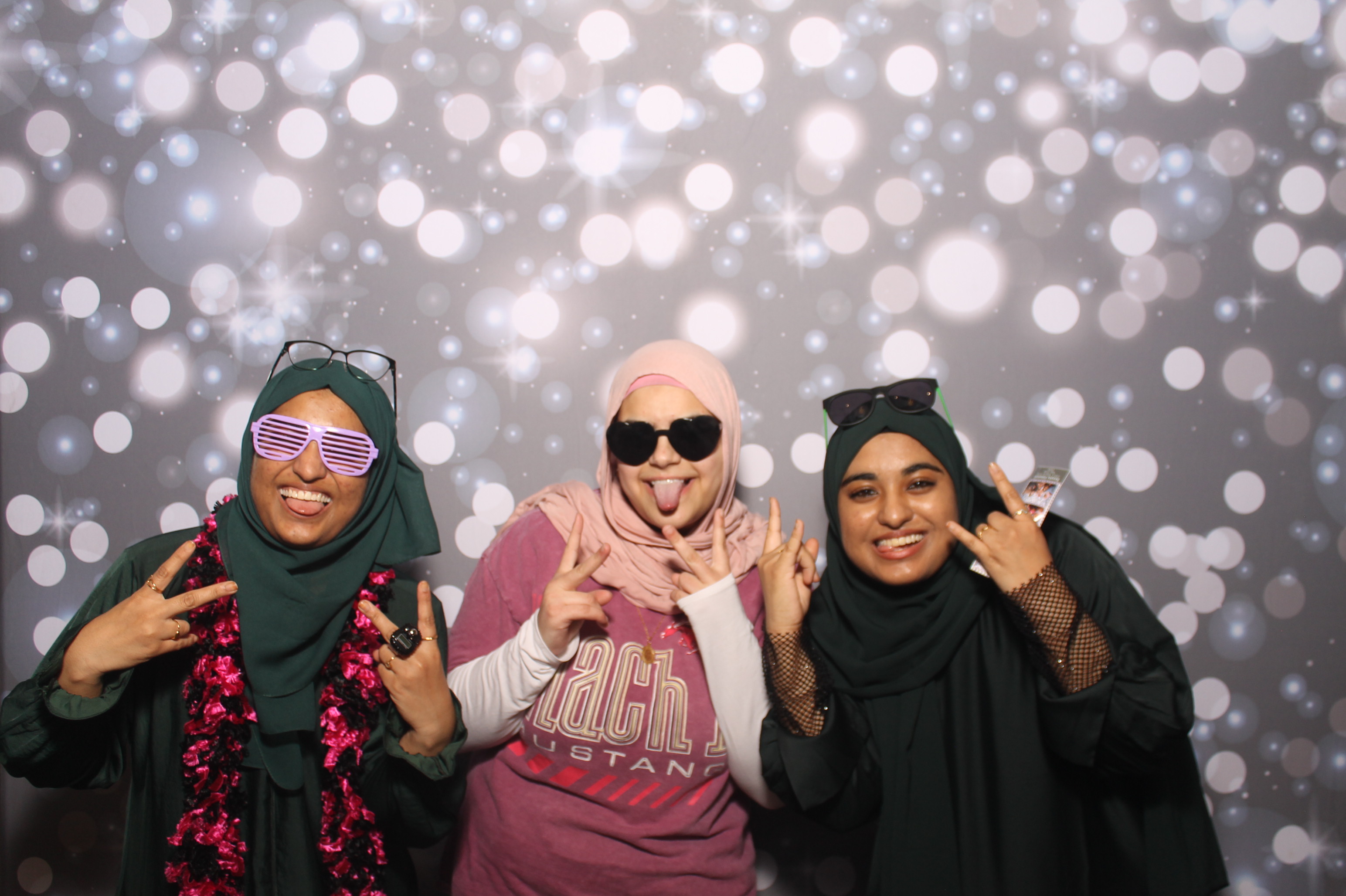 Ramadan Celebration 2026 | View more photos from the event at gallery.photoboothcincy.com/u/PhotoBoothCincy/Ramadan-Celebration-2026