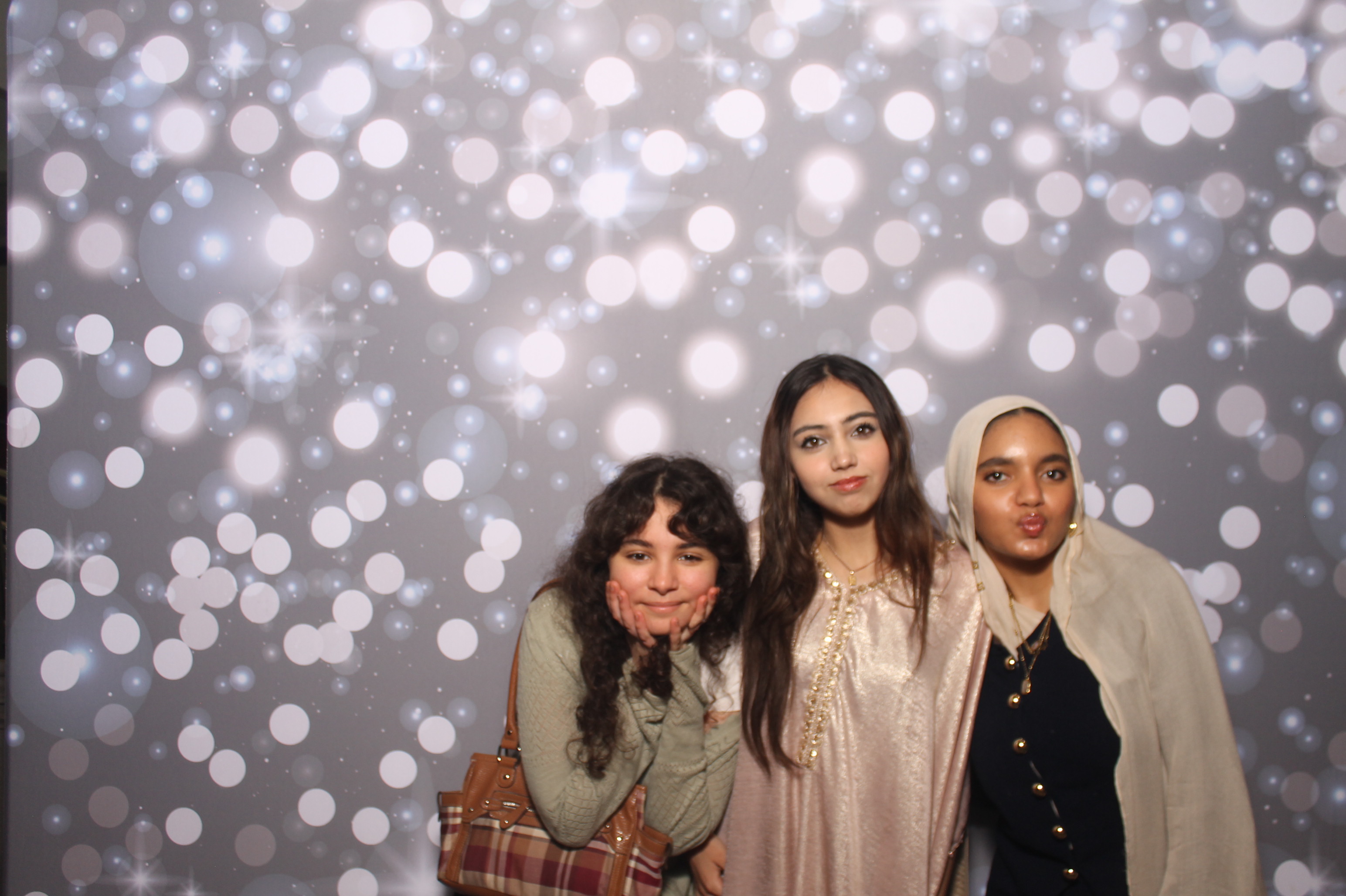 Ramadan Celebration 2026 | View more photos from the event at gallery.photoboothcincy.com/u/PhotoBoothCincy/Ramadan-Celebration-2026