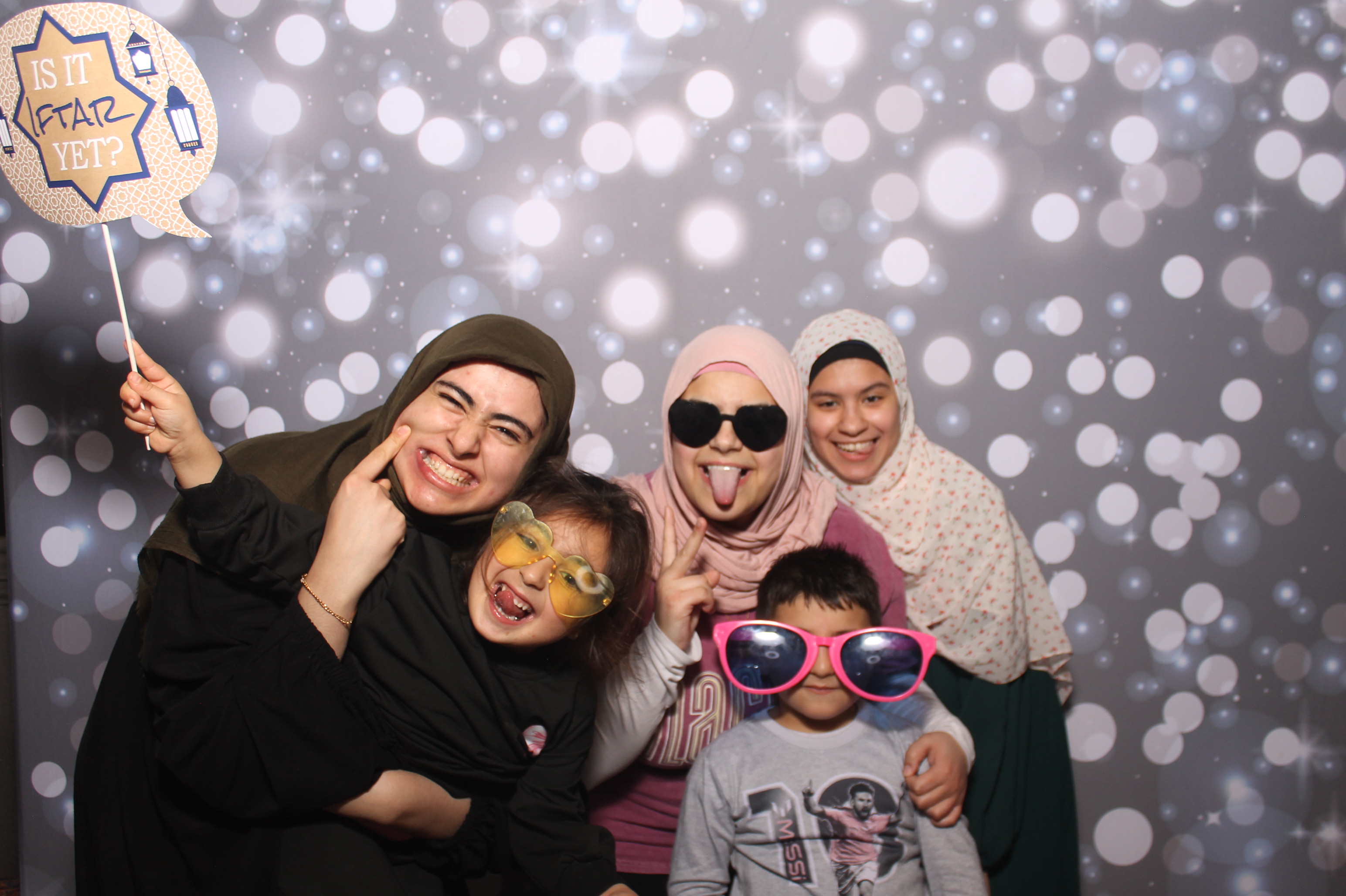 Ramadan Celebration 2026 | View more photos from the event at gallery.photoboothcincy.com/u/PhotoBoothCincy/Ramadan-Celebration-2026