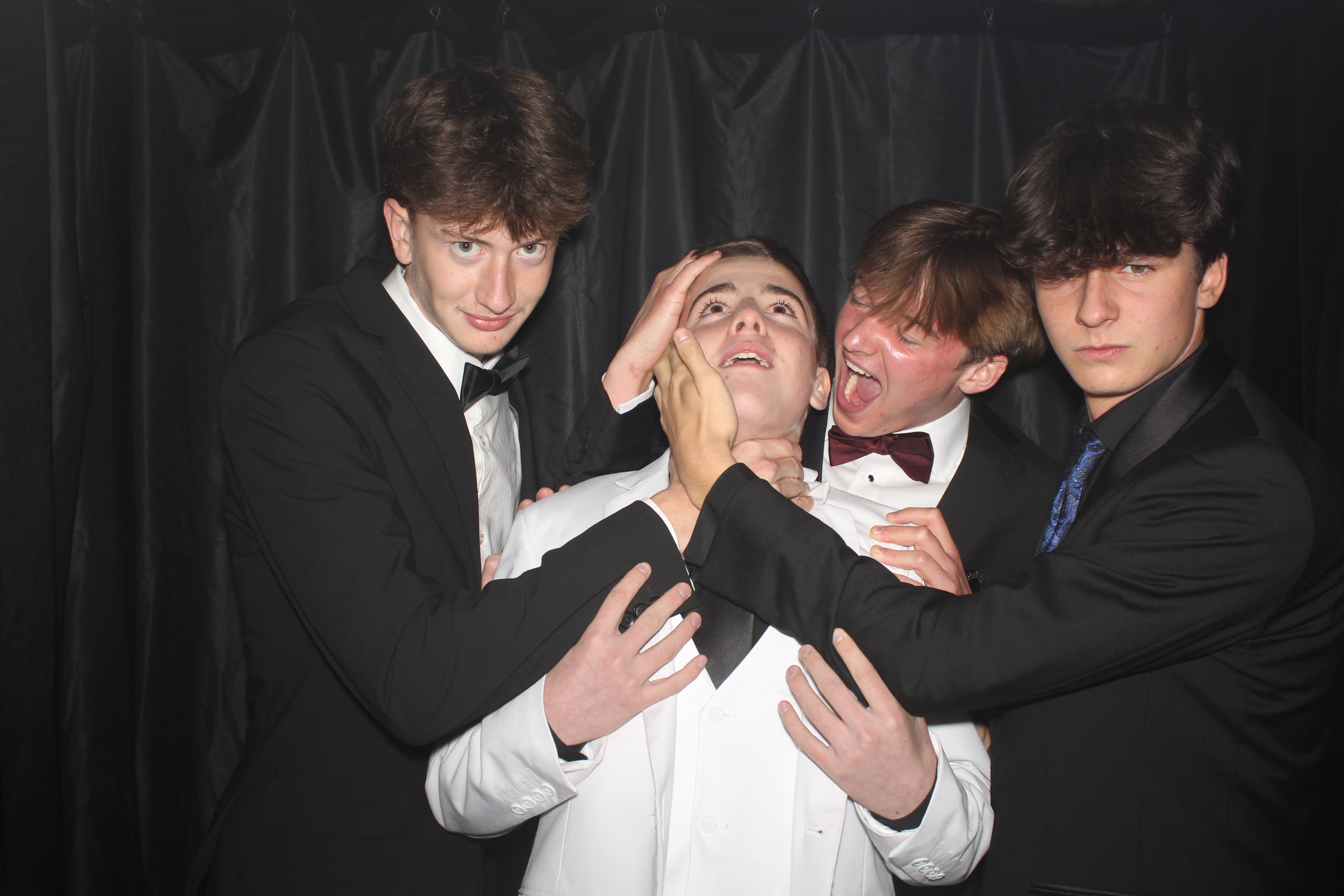 Reading Junior Senior Prom | View more photos from the event at gallery.photoboothcincy.com/u/PhotoBoothCincy/Reading-Junior-Senior-Prom-0
