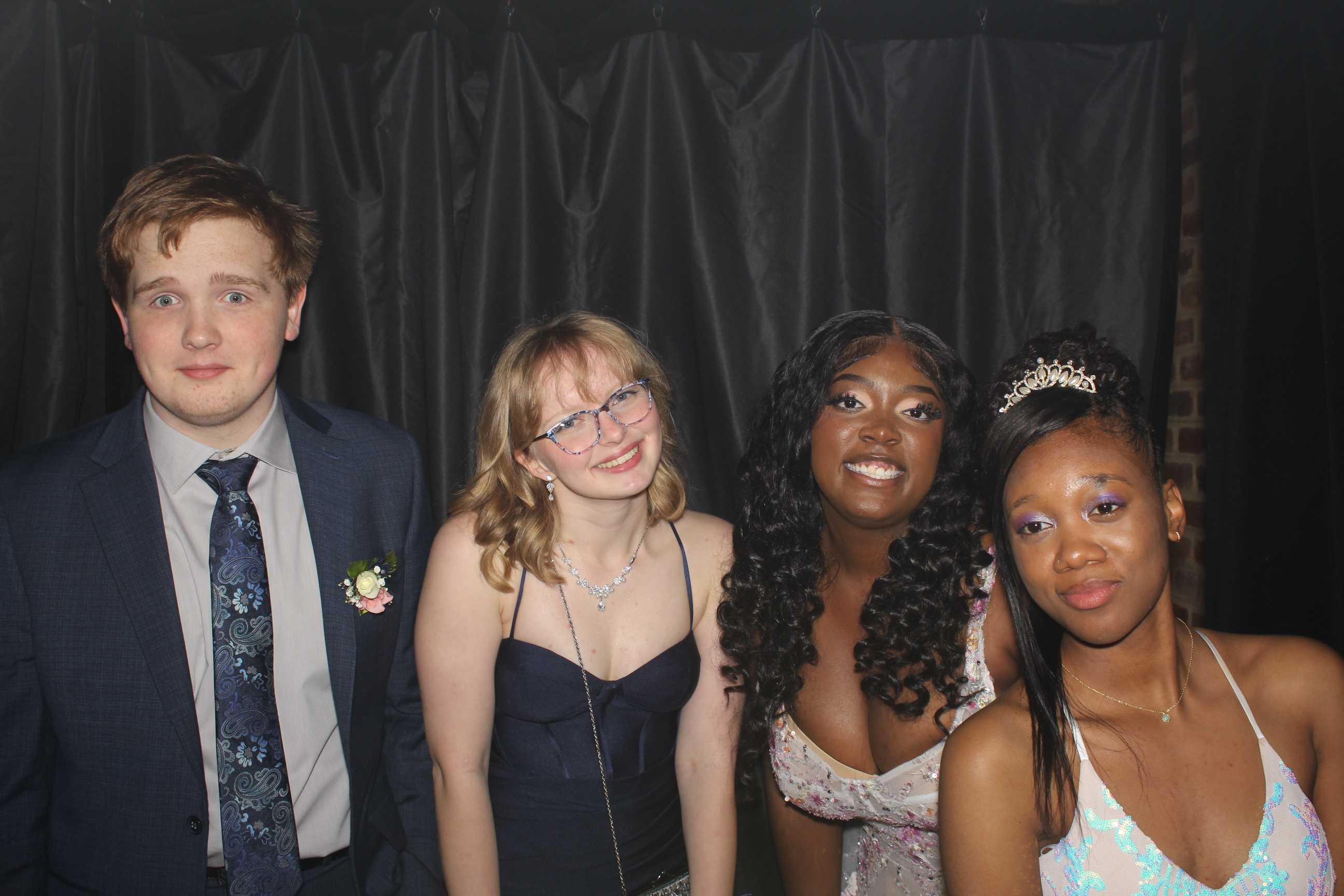 Reading Junior Senior Prom | View more photos from the event at gallery.photoboothcincy.com/u/PhotoBoothCincy/Reading-Junior-Senior-Prom-0
