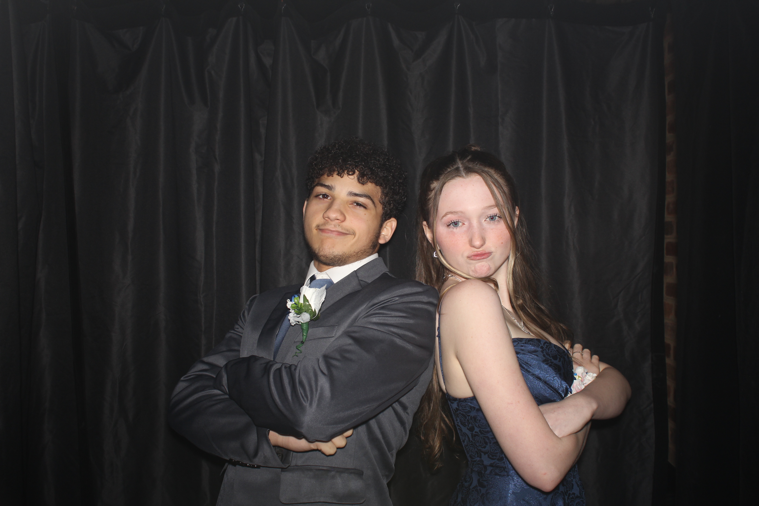Reading Junior Senior Prom | View more photos from the event at gallery.photoboothcincy.com/u/PhotoBoothCincy/Reading-Junior-Senior-Prom-0