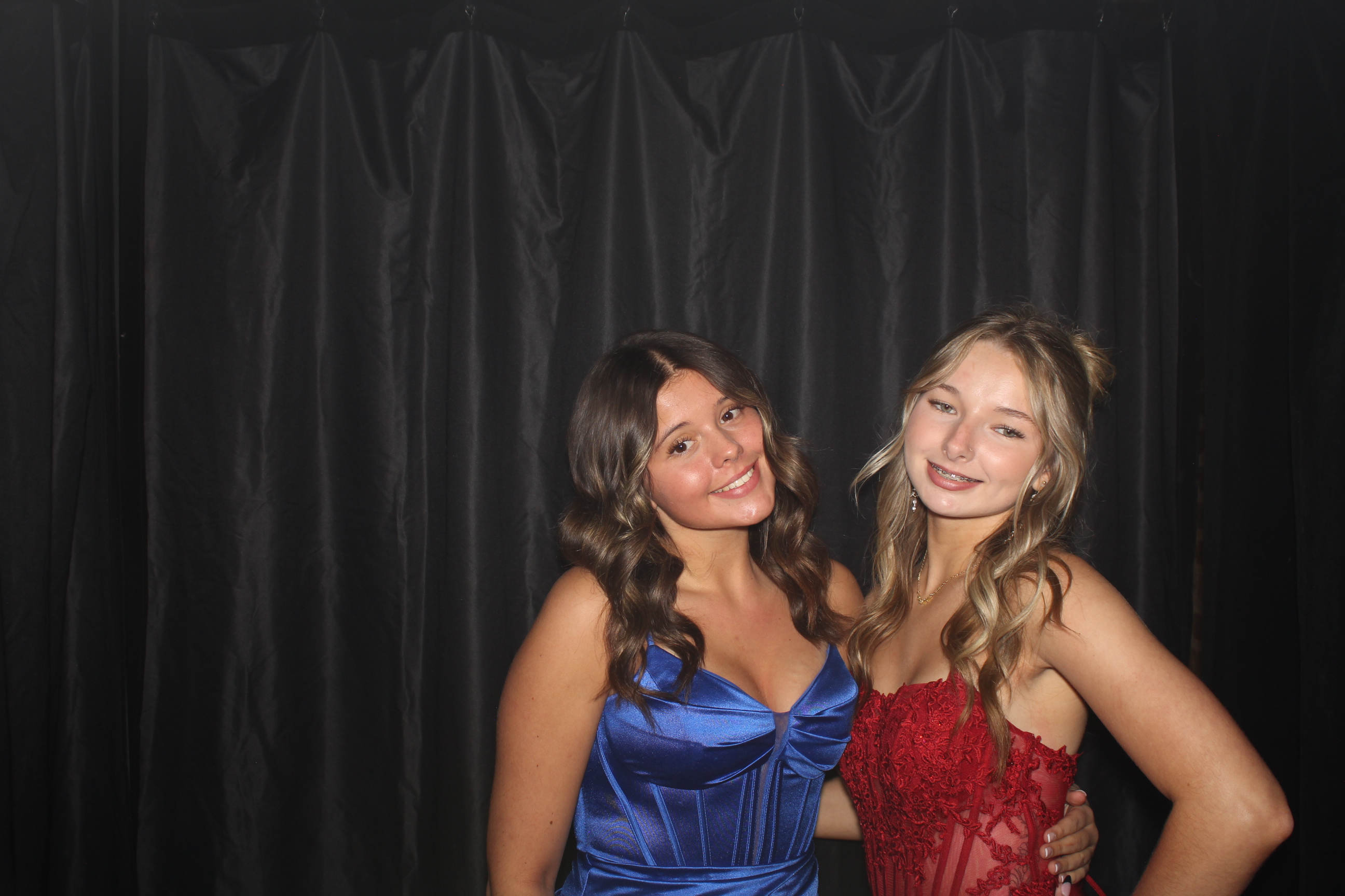 Reading Junior Senior Prom | View more photos from the event at gallery.photoboothcincy.com/u/PhotoBoothCincy/Reading-Junior-Senior-Prom-0
