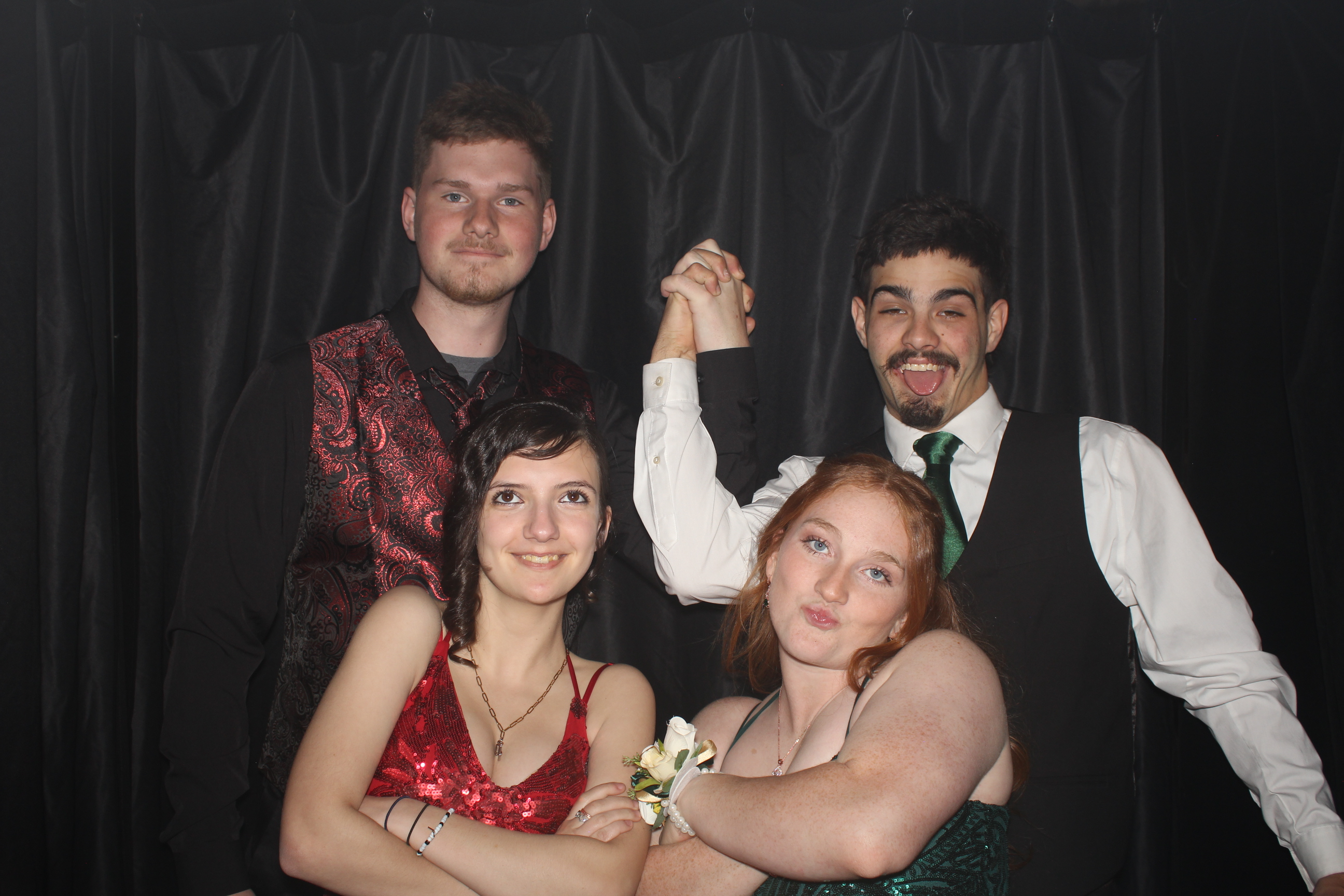 Reading Junior Senior Prom | View more photos from the event at gallery.photoboothcincy.com/u/PhotoBoothCincy/Reading-Junior-Senior-Prom-0