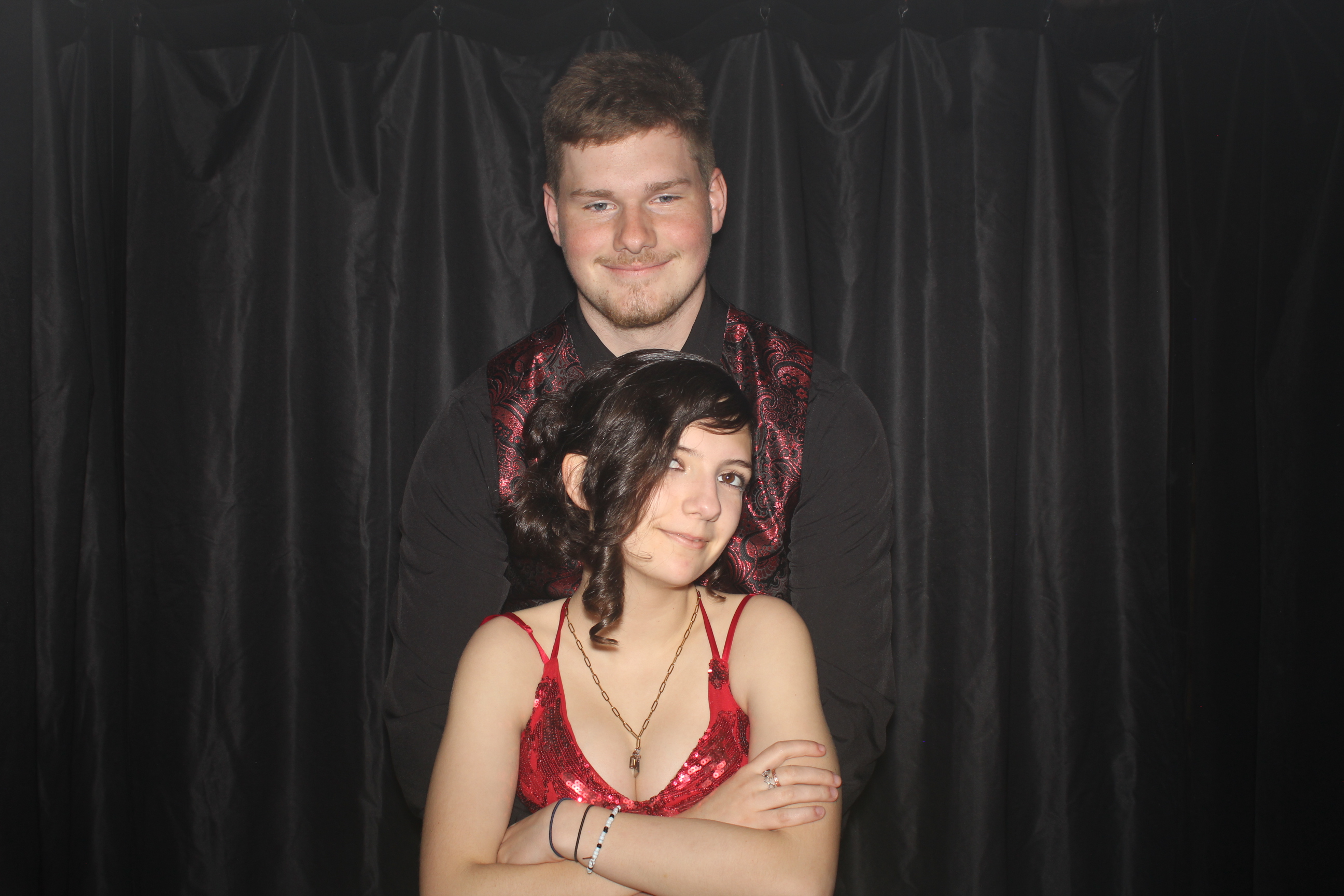 Reading Junior Senior Prom | View more photos from the event at gallery.photoboothcincy.com/u/PhotoBoothCincy/Reading-Junior-Senior-Prom-0
