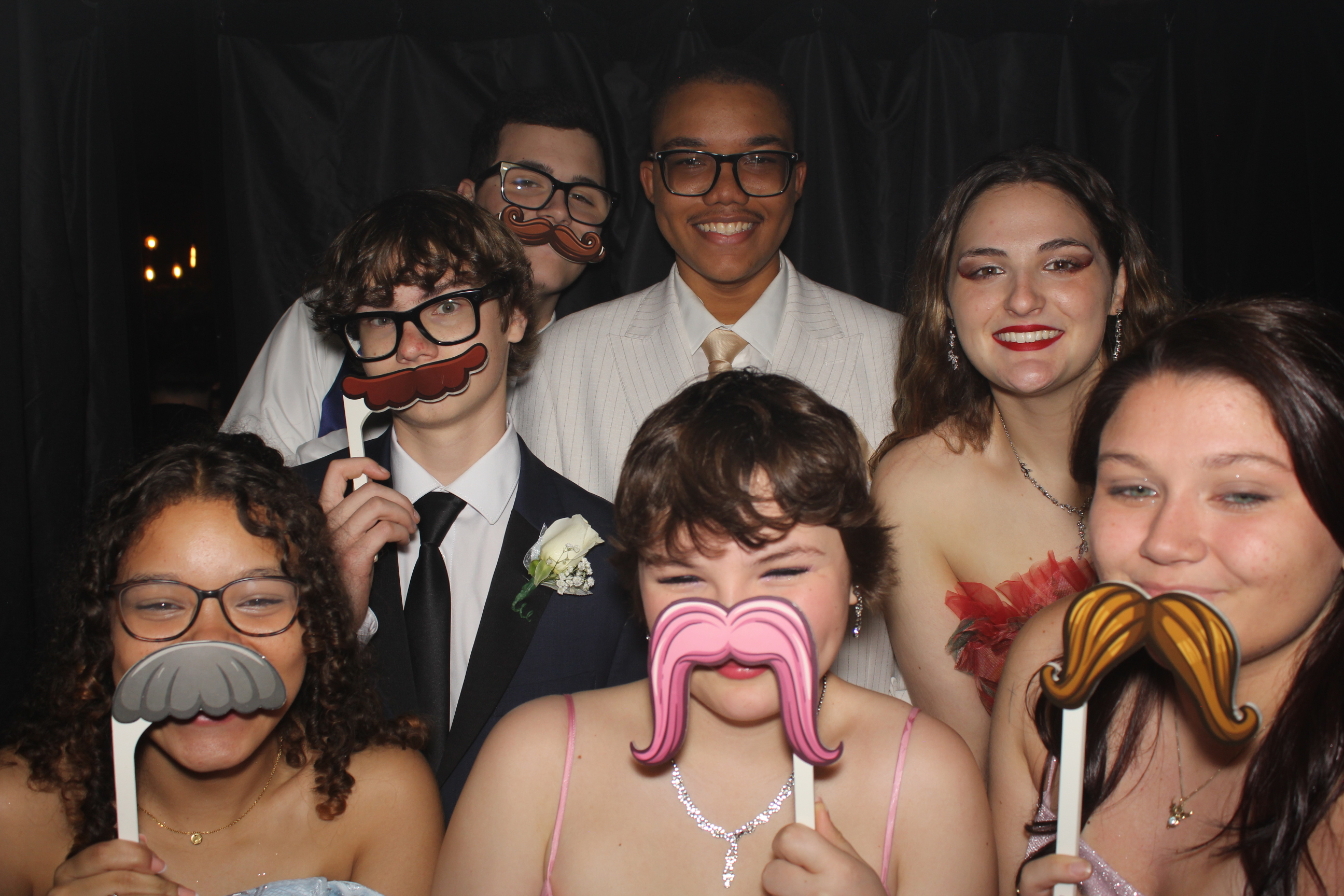 Reading Junior Senior Prom | View more photos from the event at gallery.photoboothcincy.com/u/PhotoBoothCincy/Reading-Junior-Senior-Prom-0