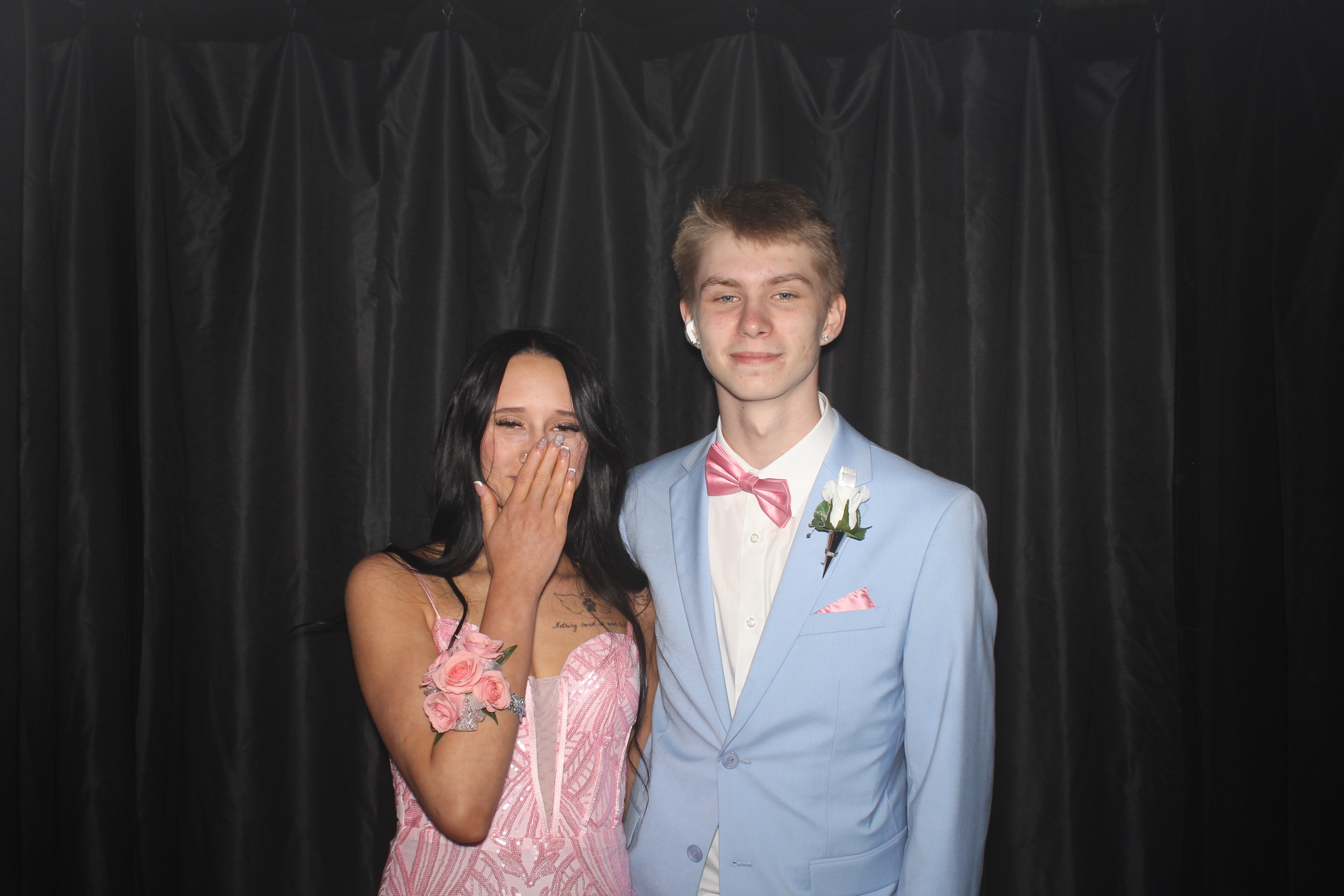 Reading Junior Senior Prom | View more photos from the event at gallery.photoboothcincy.com/u/PhotoBoothCincy/Reading-Junior-Senior-Prom-0