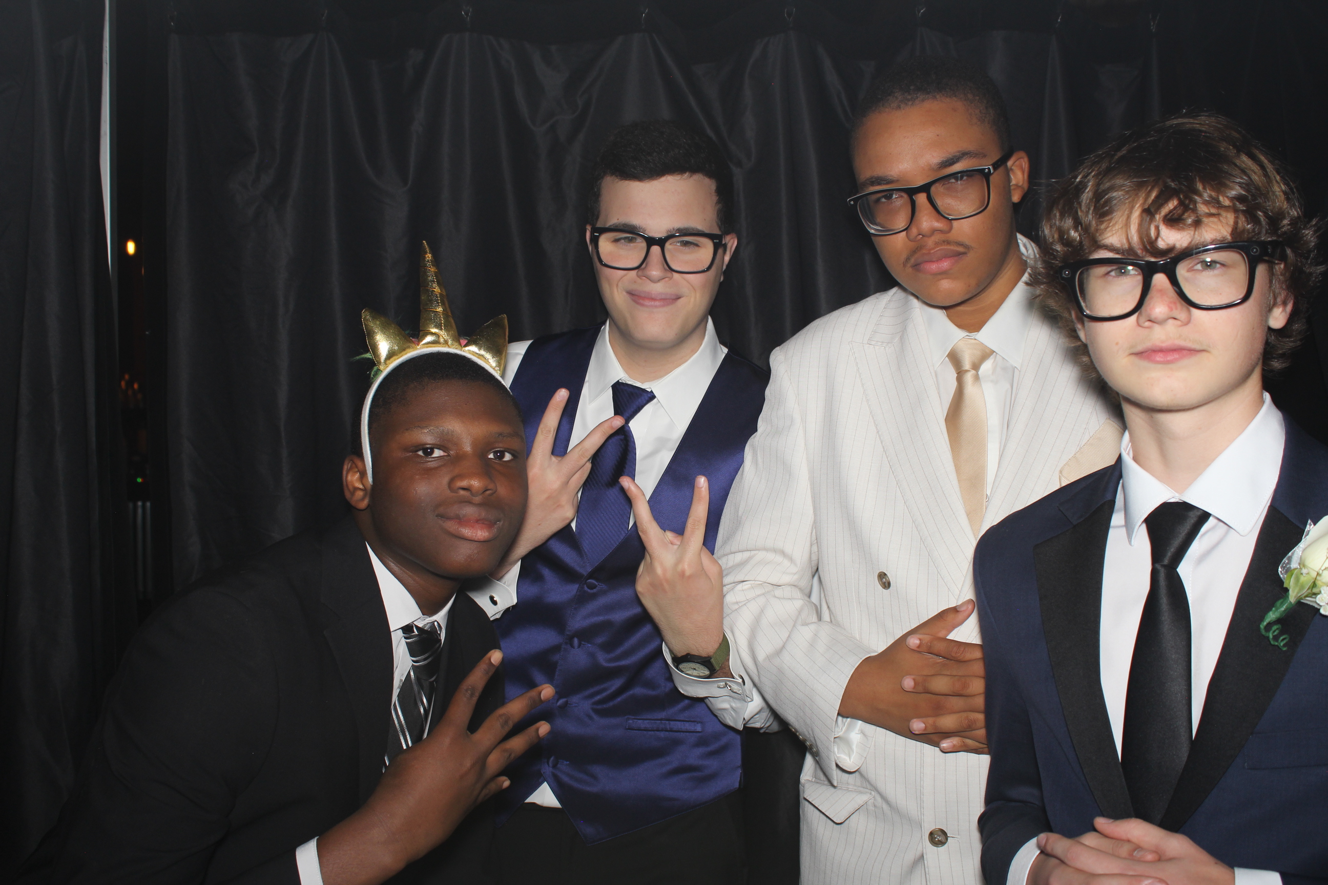 Reading Junior Senior Prom | View more photos from the event at gallery.photoboothcincy.com/u/PhotoBoothCincy/Reading-Junior-Senior-Prom-0