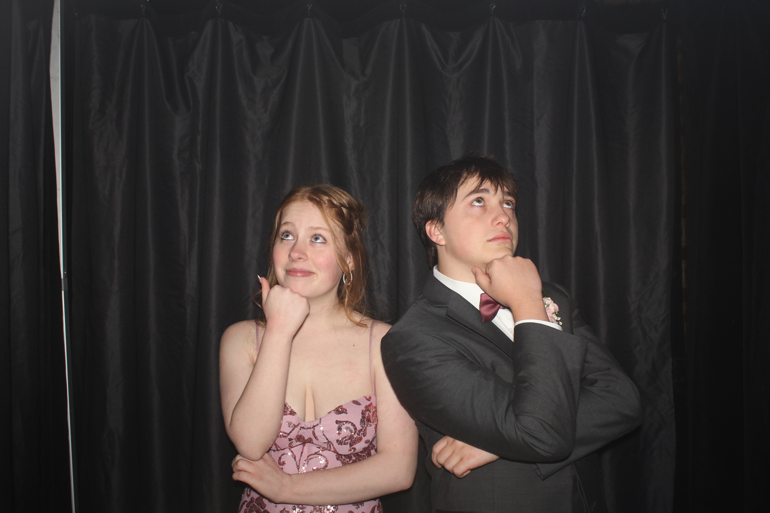 Reading Junior Senior Prom | View more photos from the event at gallery.photoboothcincy.com/u/PhotoBoothCincy/Reading-Junior-Senior-Prom-0