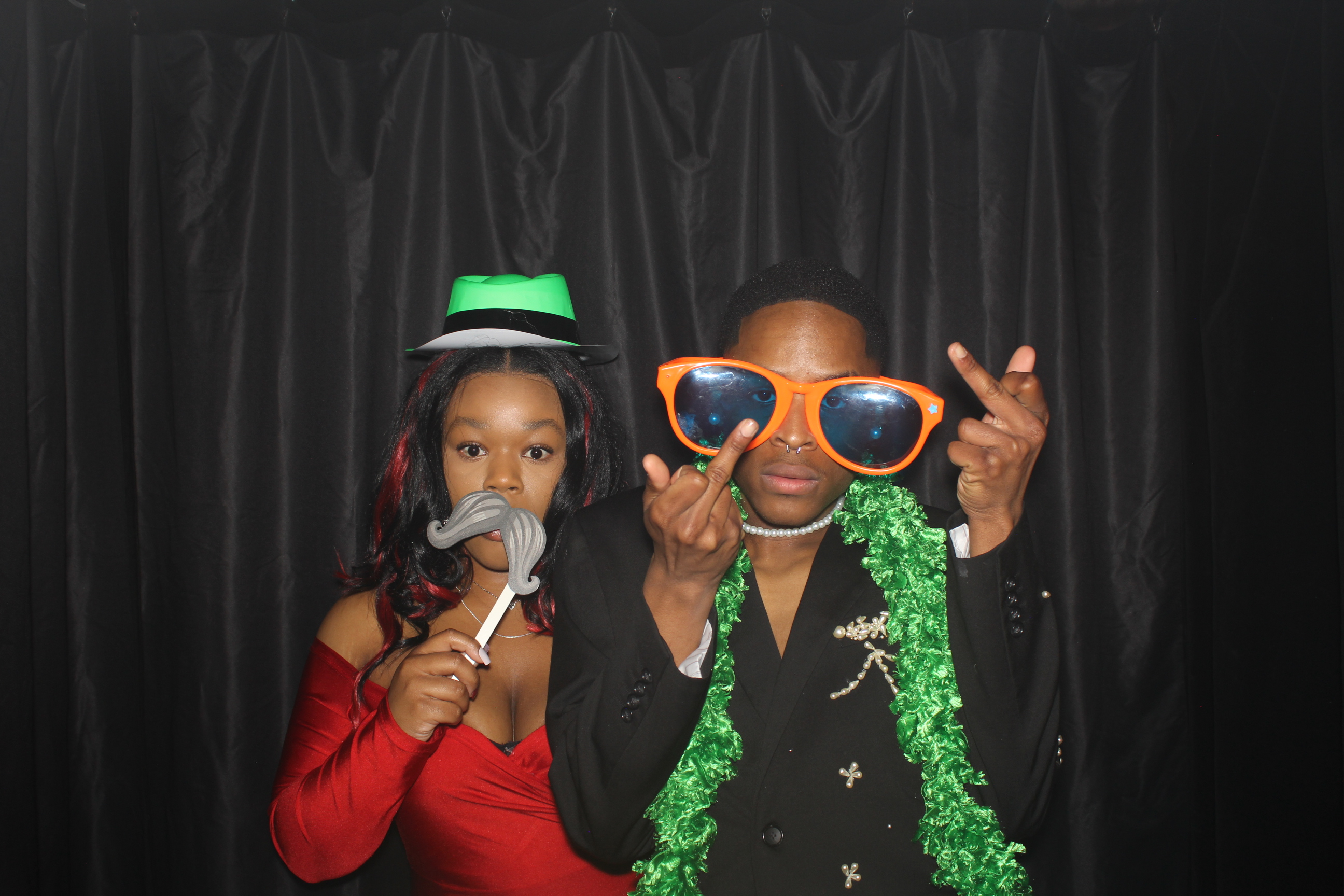 Reading Junior Senior Prom | View more photos from the event at gallery.photoboothcincy.com/u/PhotoBoothCincy/Reading-Junior-Senior-Prom-0