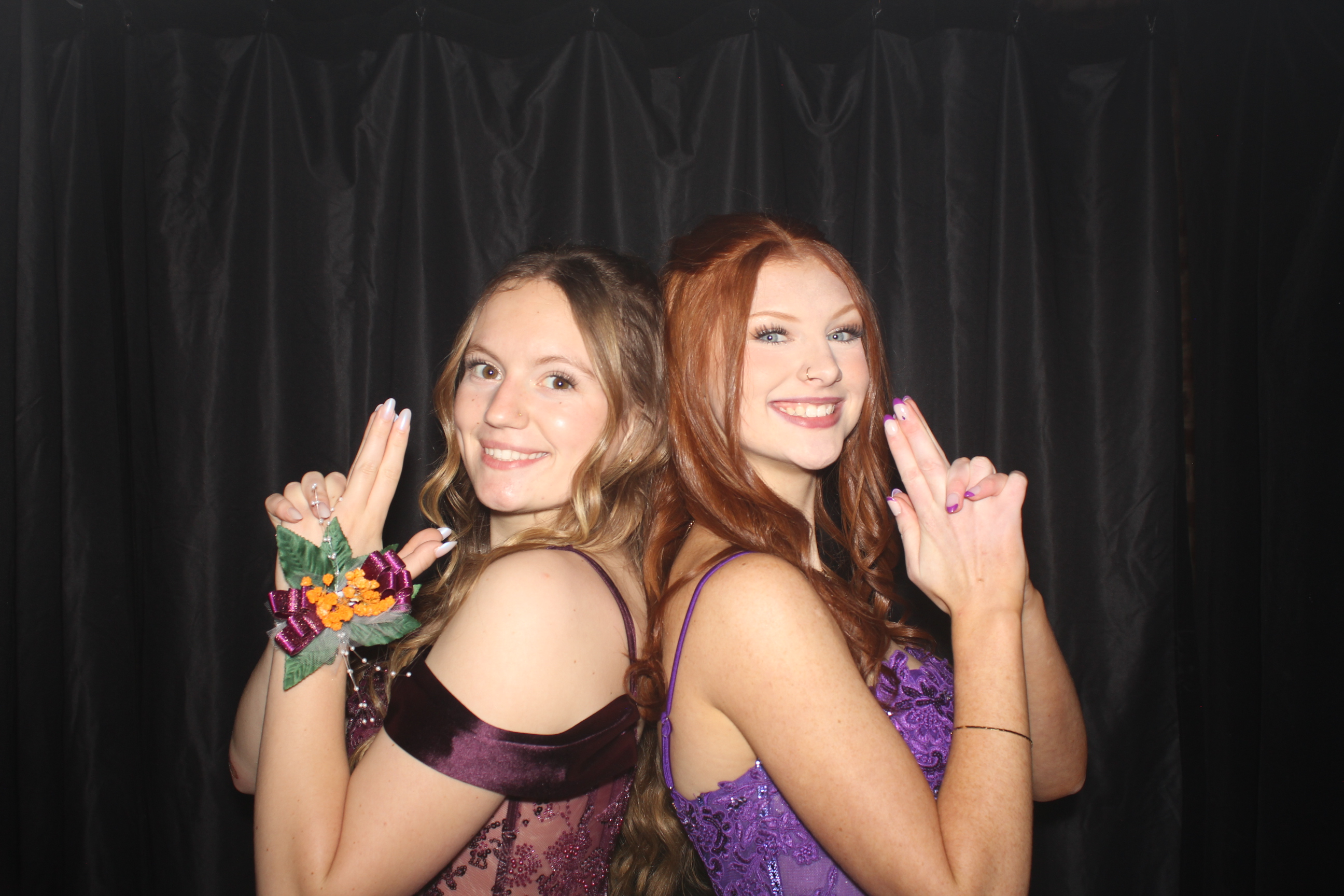Reading Junior Senior Prom | View more photos from the event at gallery.photoboothcincy.com/u/PhotoBoothCincy/Reading-Junior-Senior-Prom-0