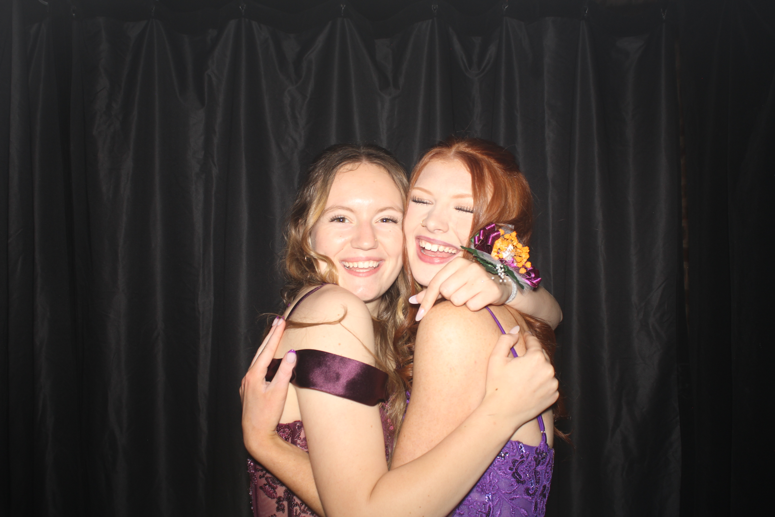 Reading Junior Senior Prom | View more photos from the event at gallery.photoboothcincy.com/u/PhotoBoothCincy/Reading-Junior-Senior-Prom-0