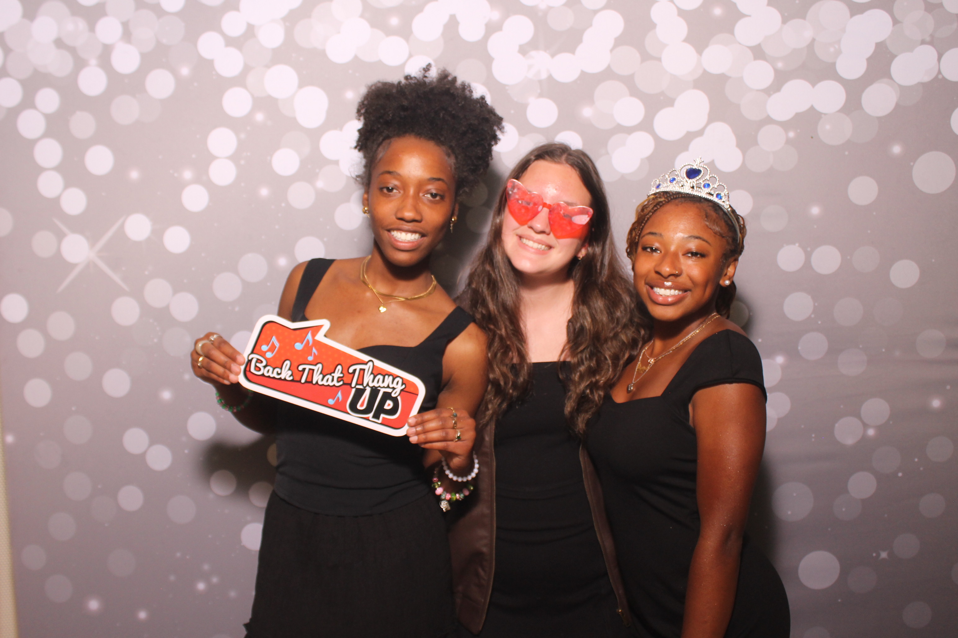 Red EOY Celebration MasqueRAdae Ball!! | View more photos from the event at gallery.photoboothcincy.com/u/PhotoBoothCincy/Red-EOY-Celebration-MasqueRAdae-Ball