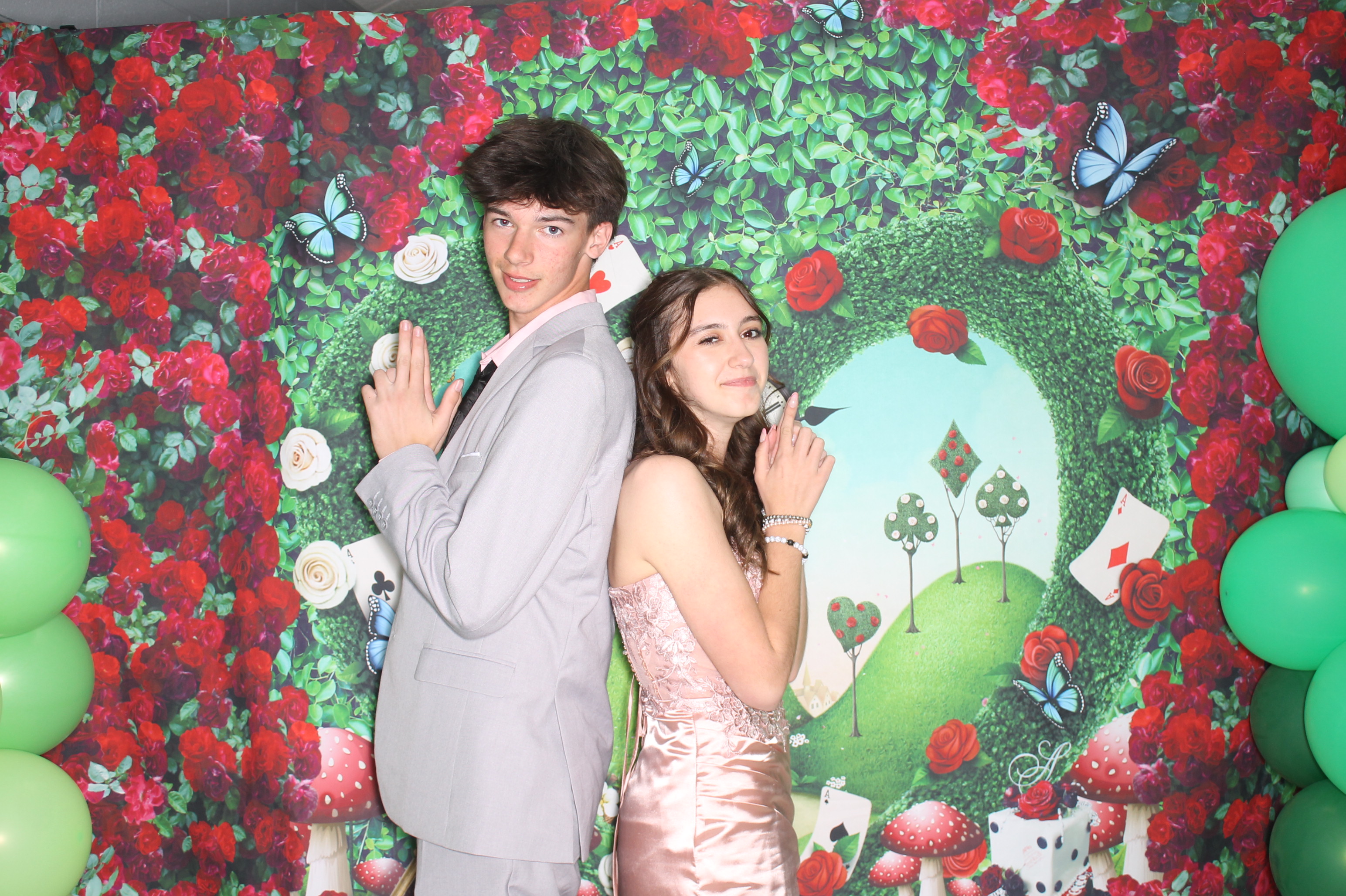  Ripley (RULH) Prom | View more photos from the event at gallery.photoboothcincy.com/u/PhotoBoothCincy/Ripley-RULH-Prom