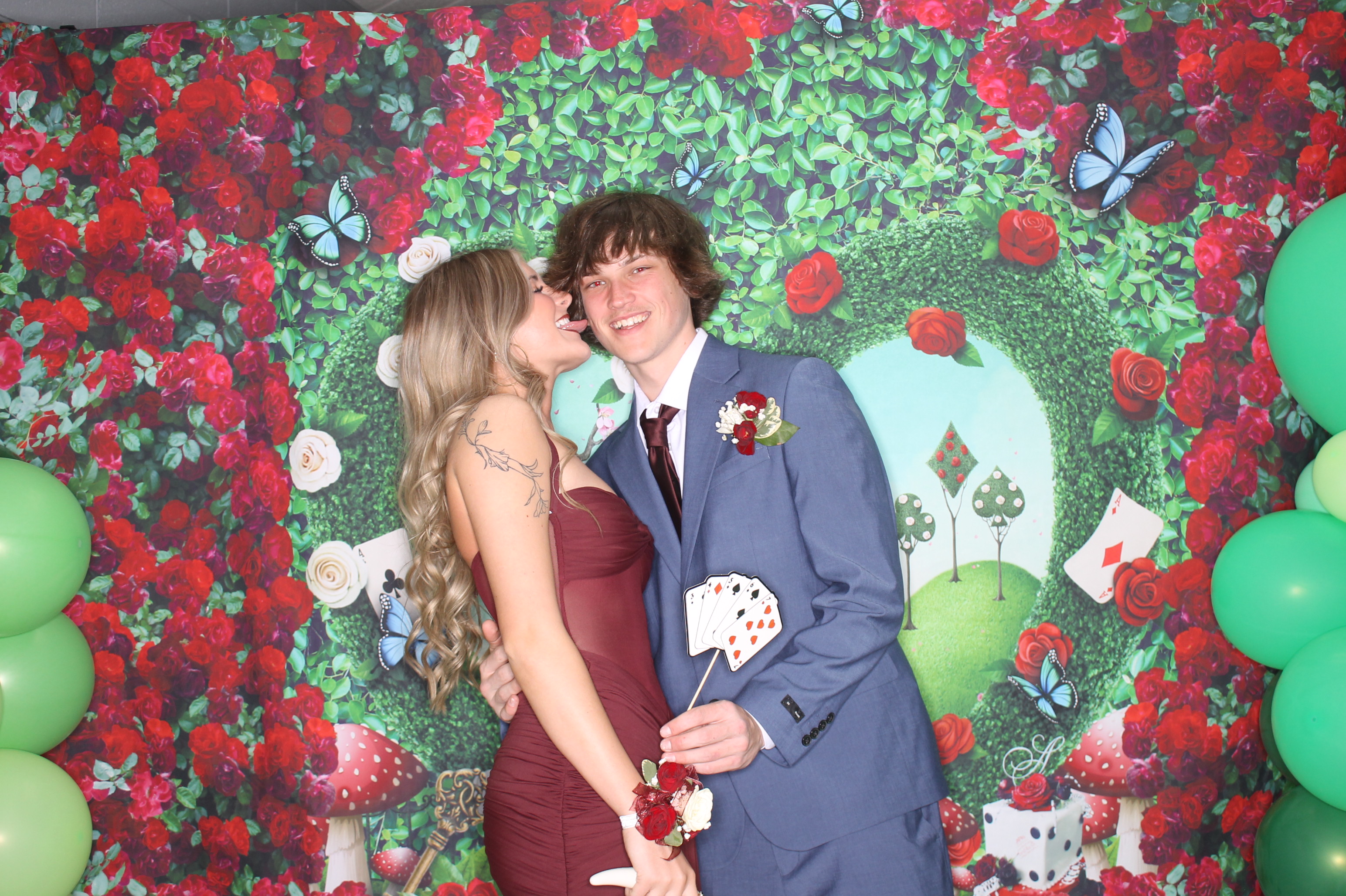  Ripley (RULH) Prom | View more photos from the event at gallery.photoboothcincy.com/u/PhotoBoothCincy/Ripley-RULH-Prom