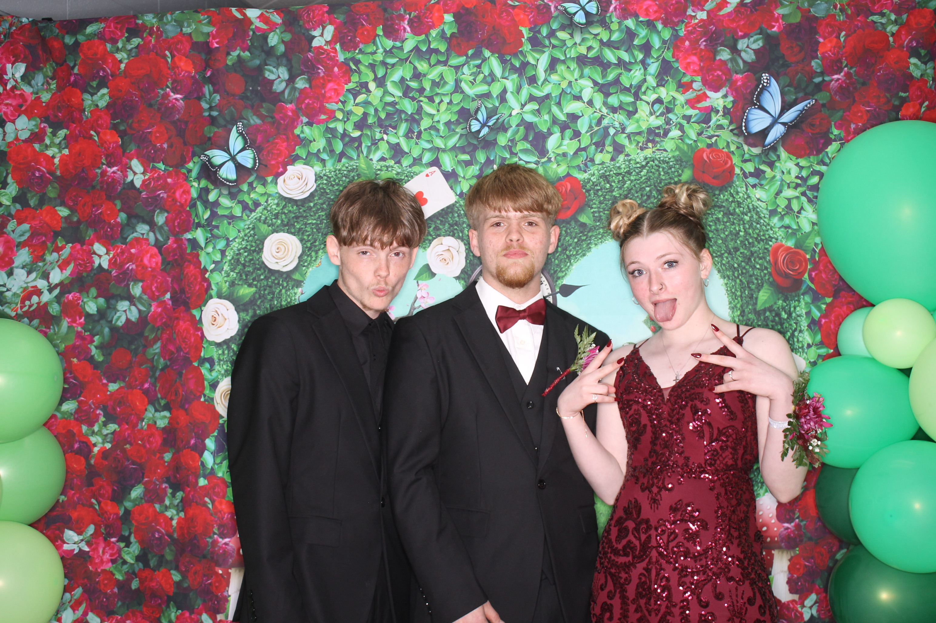  Ripley (RULH) Prom | View more photos from the event at gallery.photoboothcincy.com/u/PhotoBoothCincy/Ripley-RULH-Prom