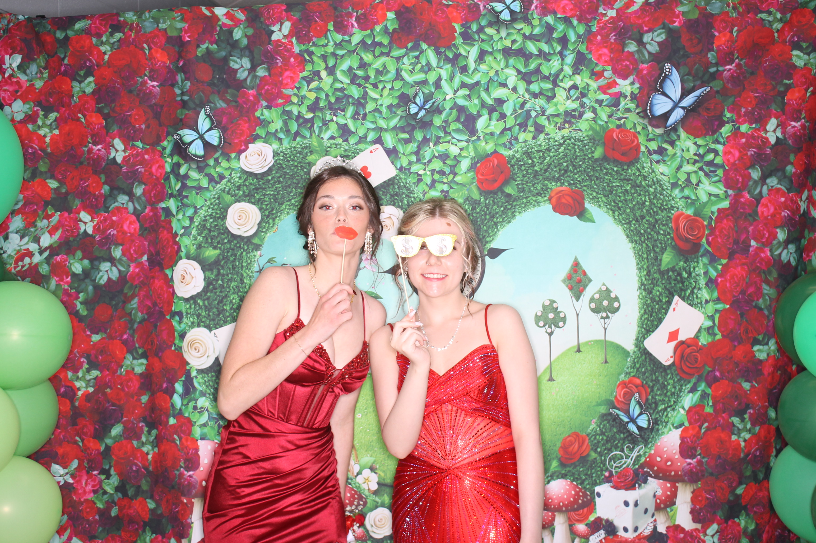  Ripley (RULH) Prom | View more photos from the event at gallery.photoboothcincy.com/u/PhotoBoothCincy/Ripley-RULH-Prom
