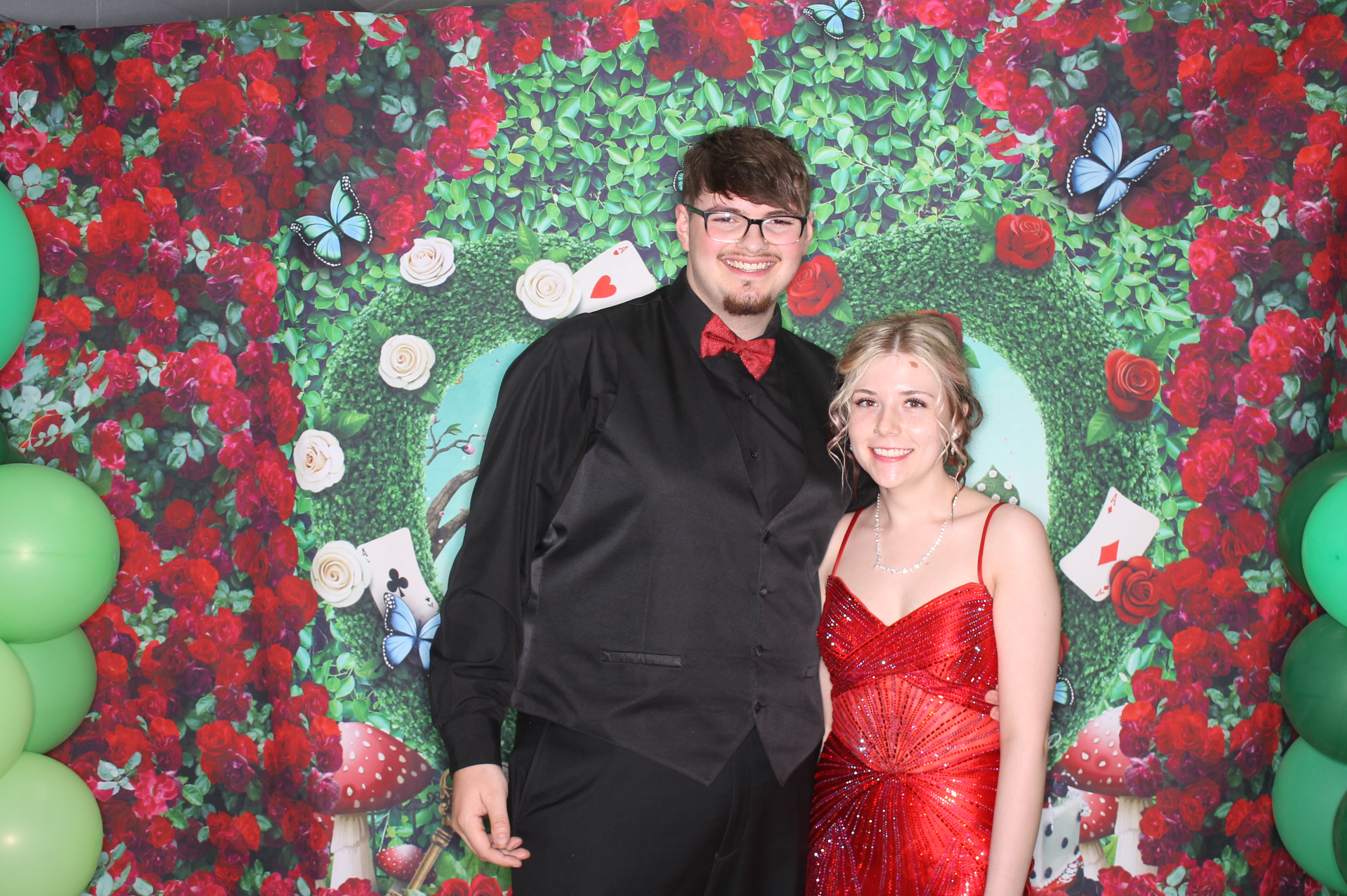  Ripley (RULH) Prom | View more photos from the event at gallery.photoboothcincy.com/u/PhotoBoothCincy/Ripley-RULH-Prom