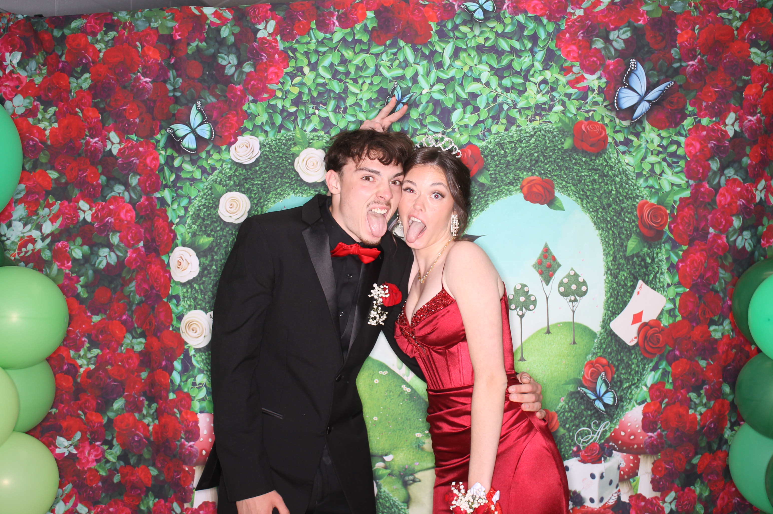  Ripley (RULH) Prom | View more photos from the event at gallery.photoboothcincy.com/u/PhotoBoothCincy/Ripley-RULH-Prom