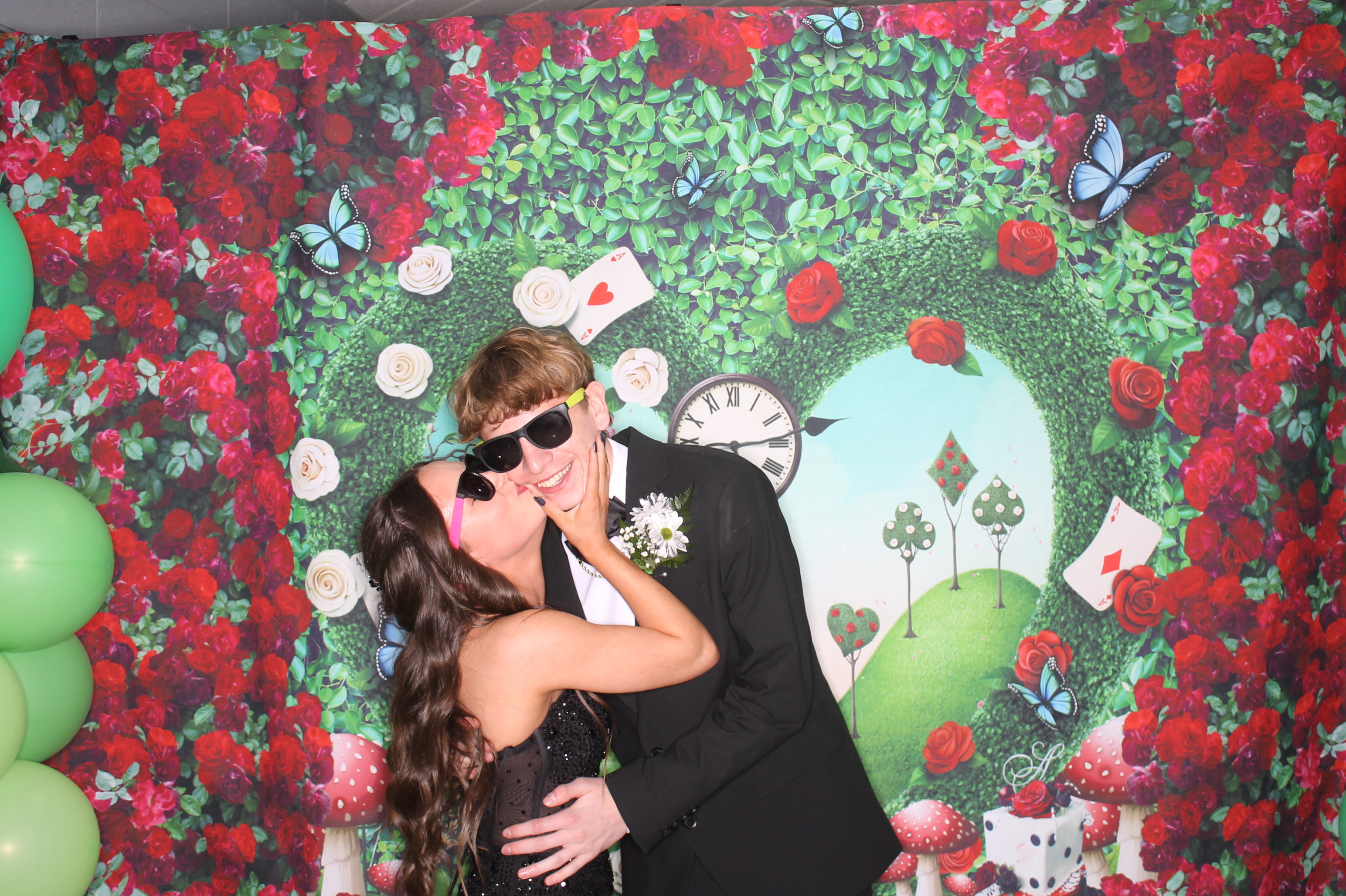  Ripley (RULH) Prom | View more photos from the event at gallery.photoboothcincy.com/u/PhotoBoothCincy/Ripley-RULH-Prom