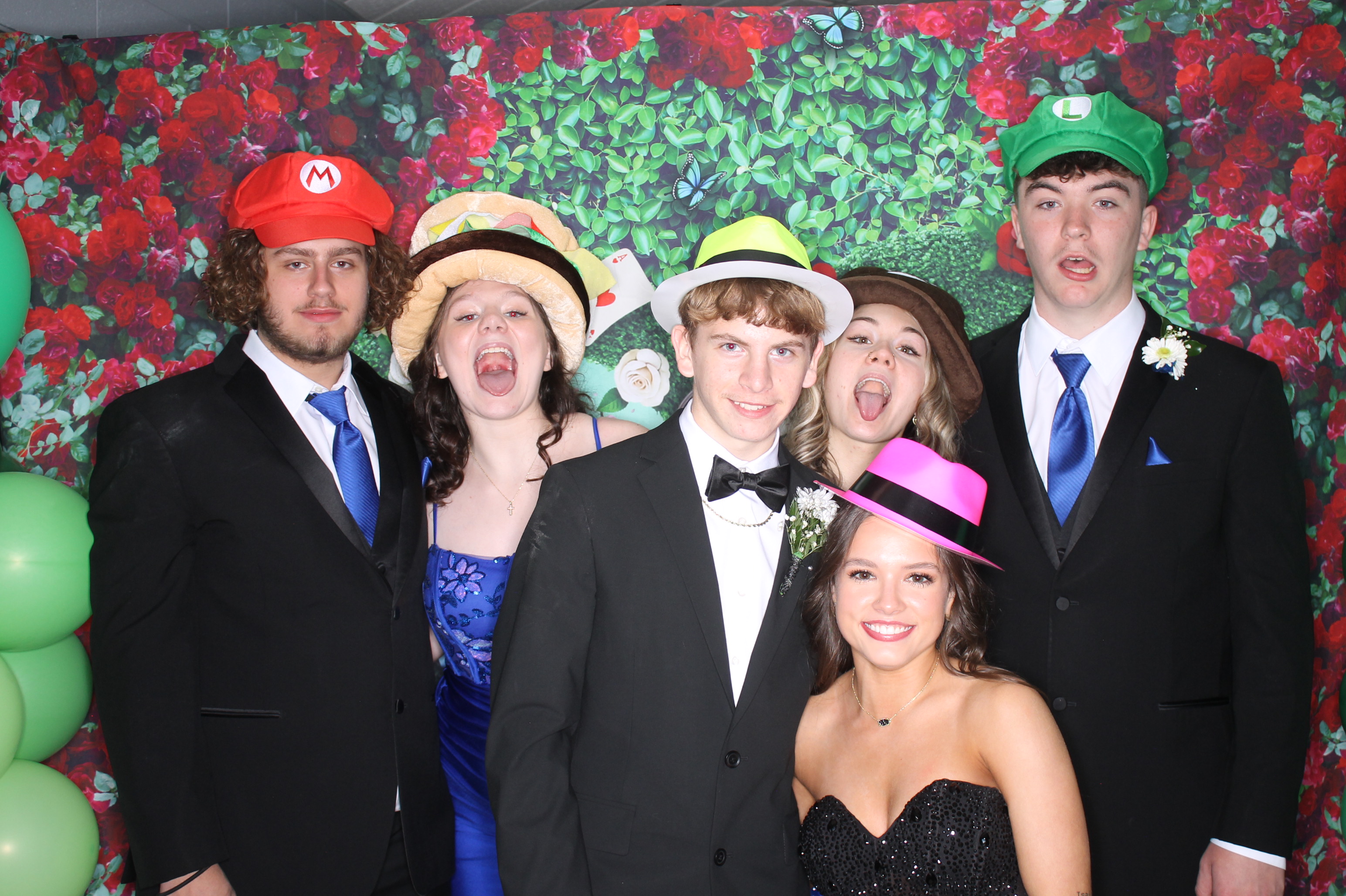 Ripley (RULH) Prom | View more photos from the event at gallery.photoboothcincy.com/u/PhotoBoothCincy/Ripley-RULH-Prom