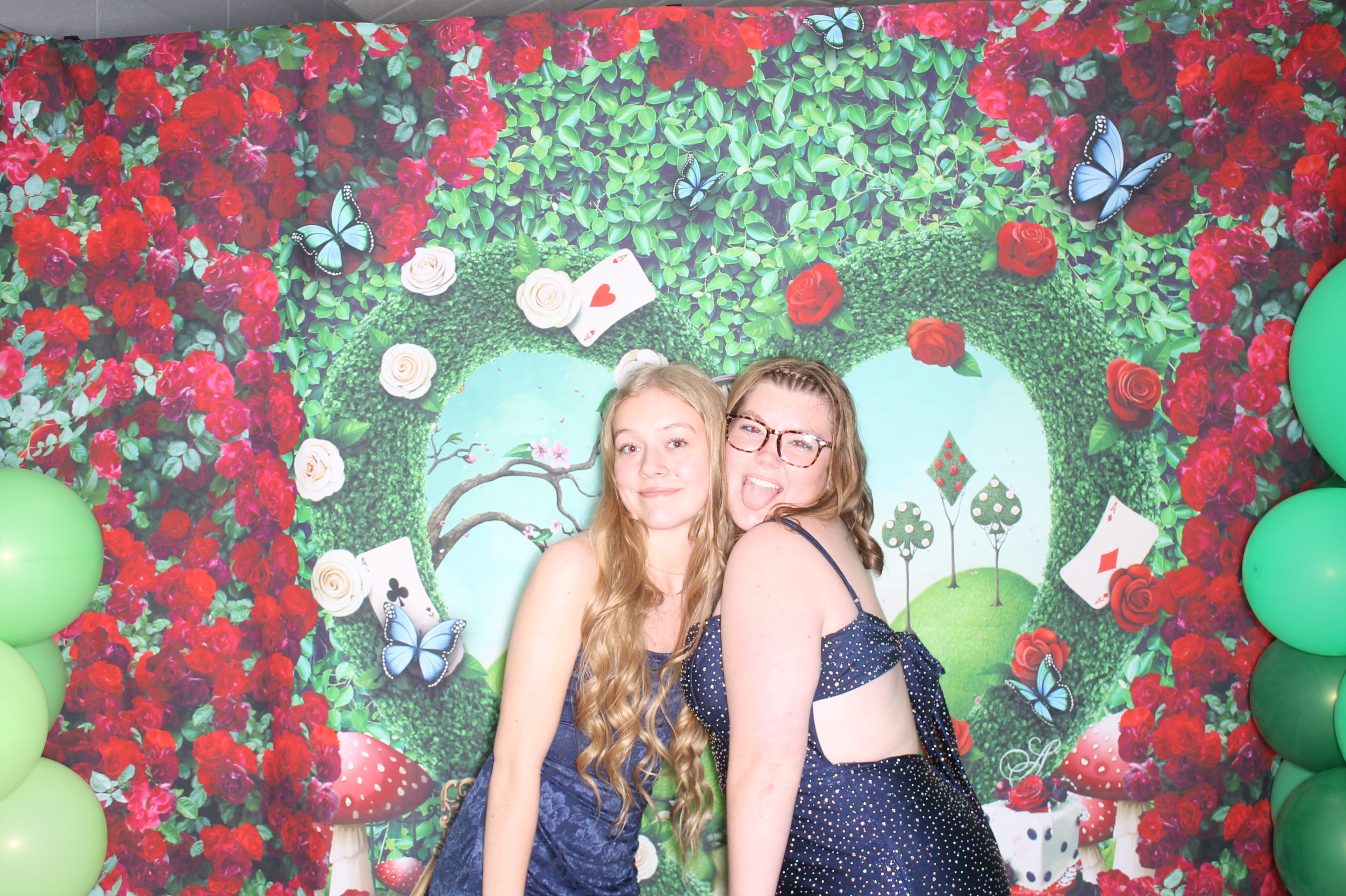  Ripley (RULH) Prom | View more photos from the event at gallery.photoboothcincy.com/u/PhotoBoothCincy/Ripley-RULH-Prom