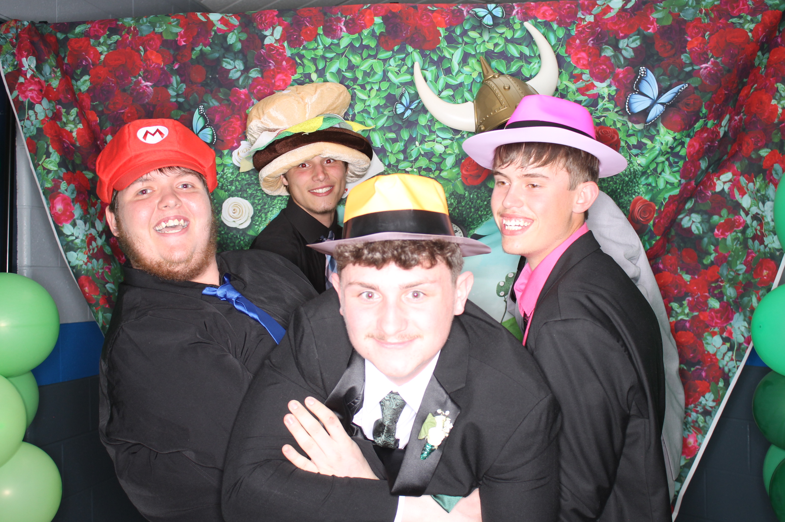  Ripley (RULH) Prom | View more photos from the event at gallery.photoboothcincy.com/u/PhotoBoothCincy/Ripley-RULH-Prom