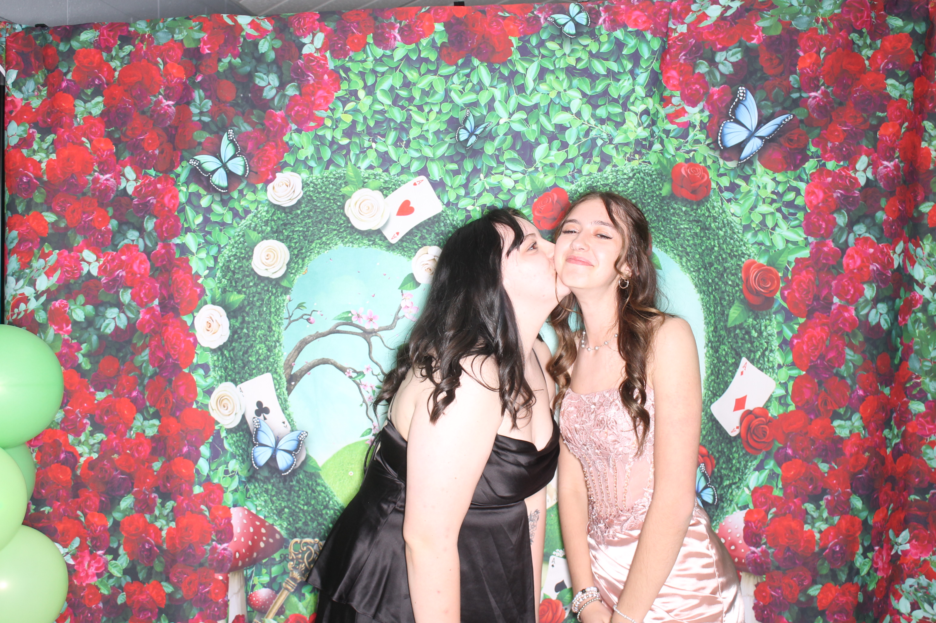  Ripley (RULH) Prom | View more photos from the event at gallery.photoboothcincy.com/u/PhotoBoothCincy/Ripley-RULH-Prom