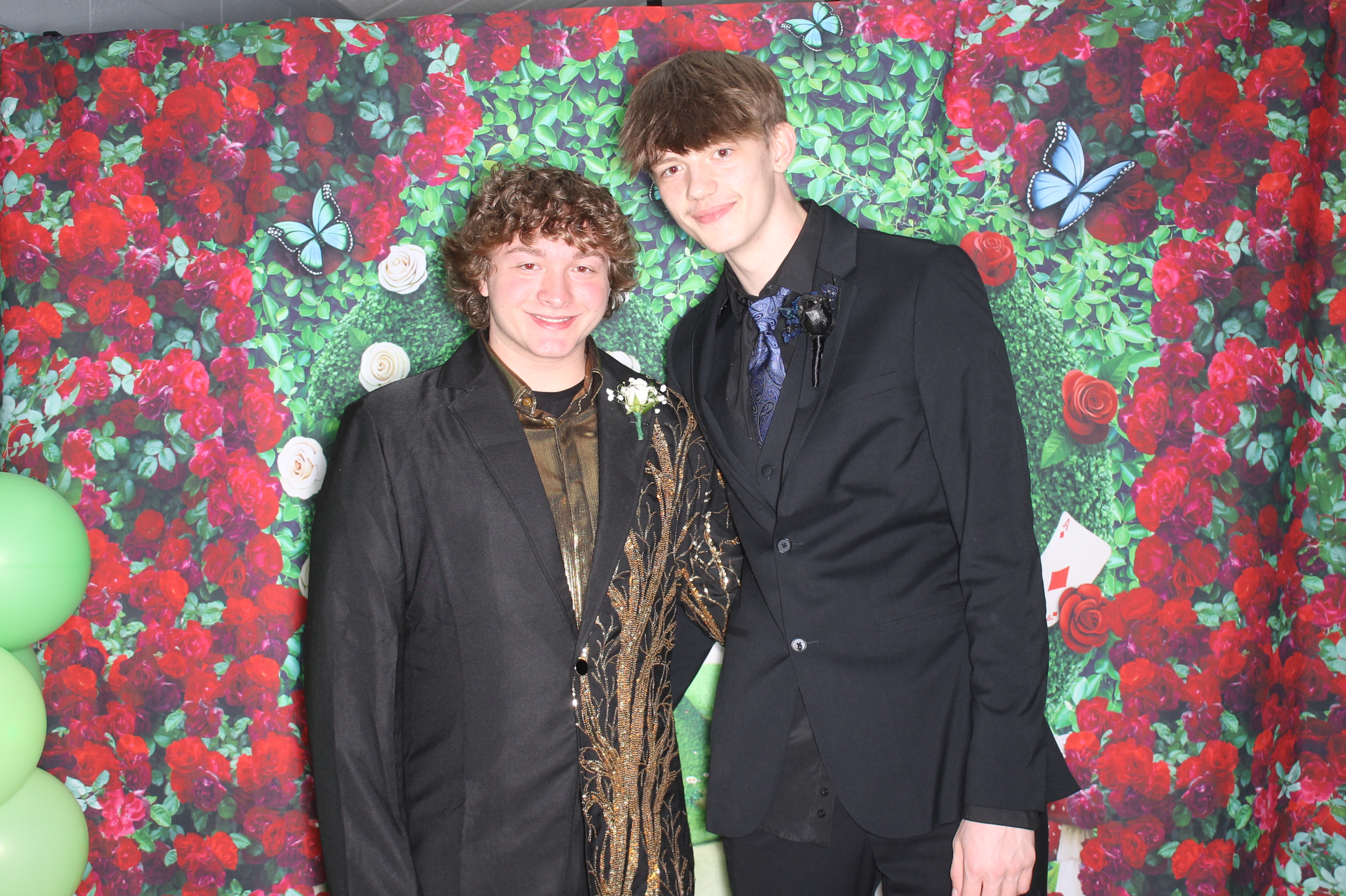  Ripley (RULH) Prom | View more photos from the event at gallery.photoboothcincy.com/u/PhotoBoothCincy/Ripley-RULH-Prom
