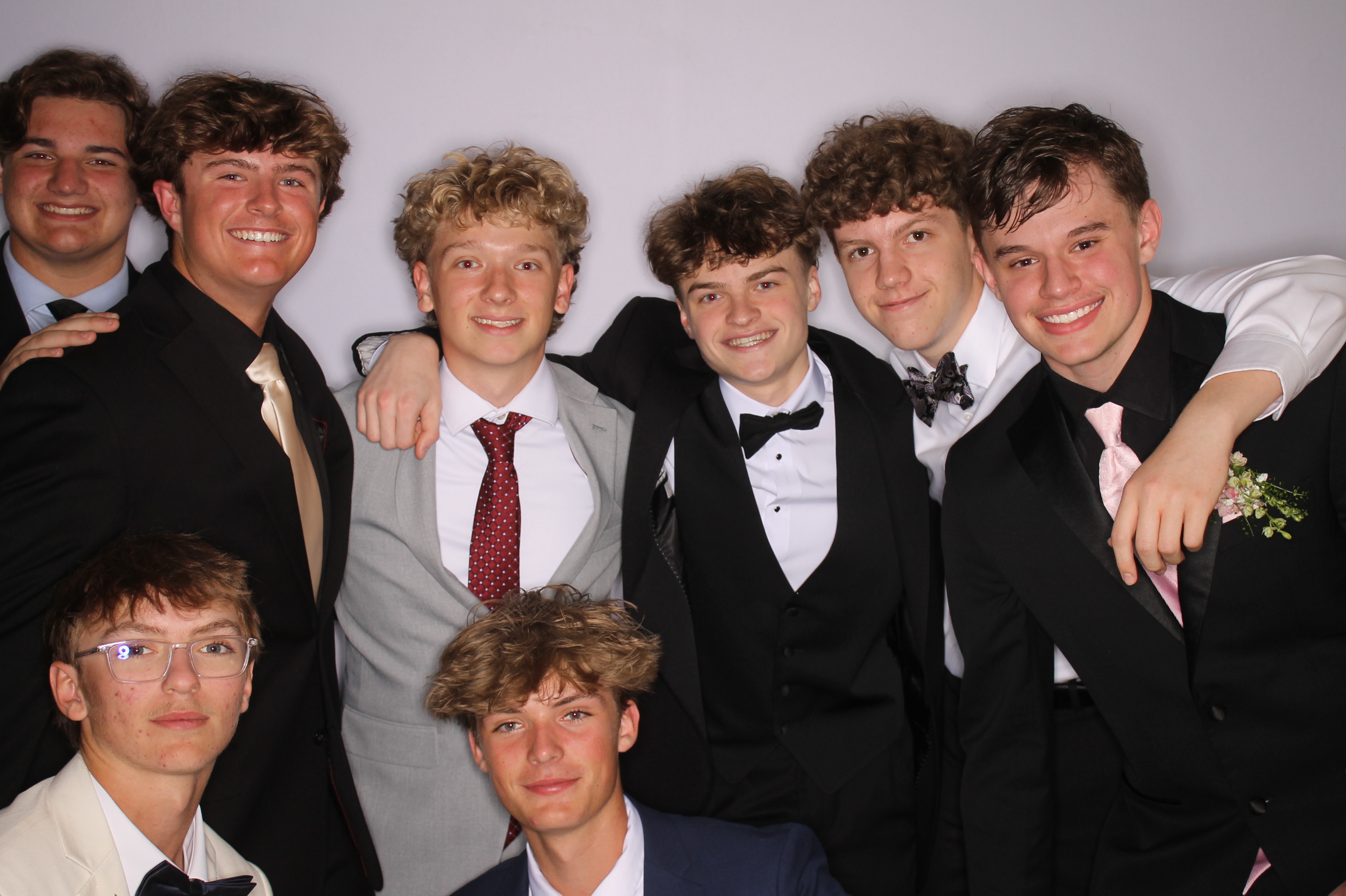 Ryle High School Prom | View more photos from the event at gallery.photoboothcincy.com/u/PhotoBoothCincy/Ryle-High-School-Prom